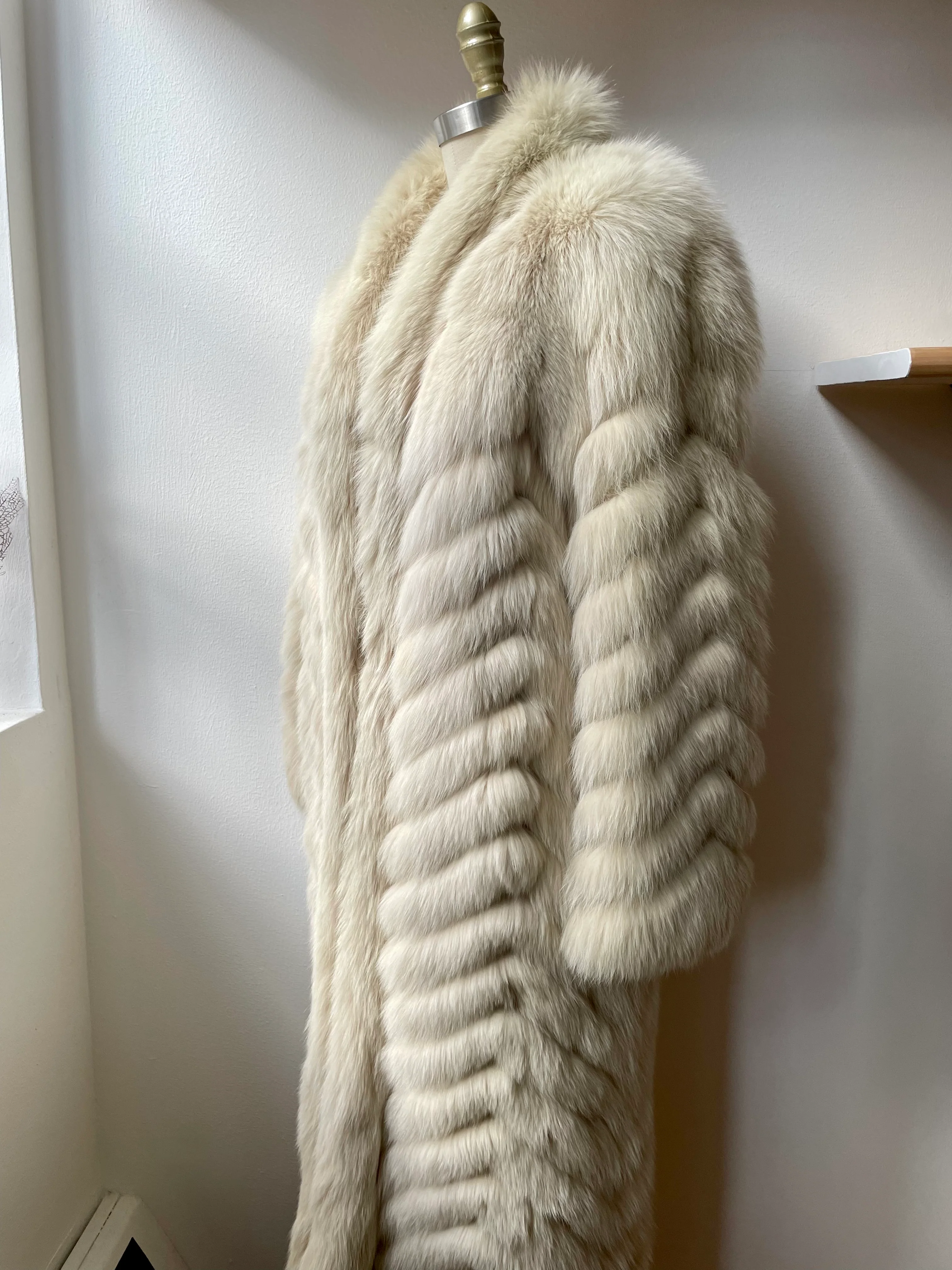 80s Full Length Fox Fur Coat By Stephen Burrows - Image 6