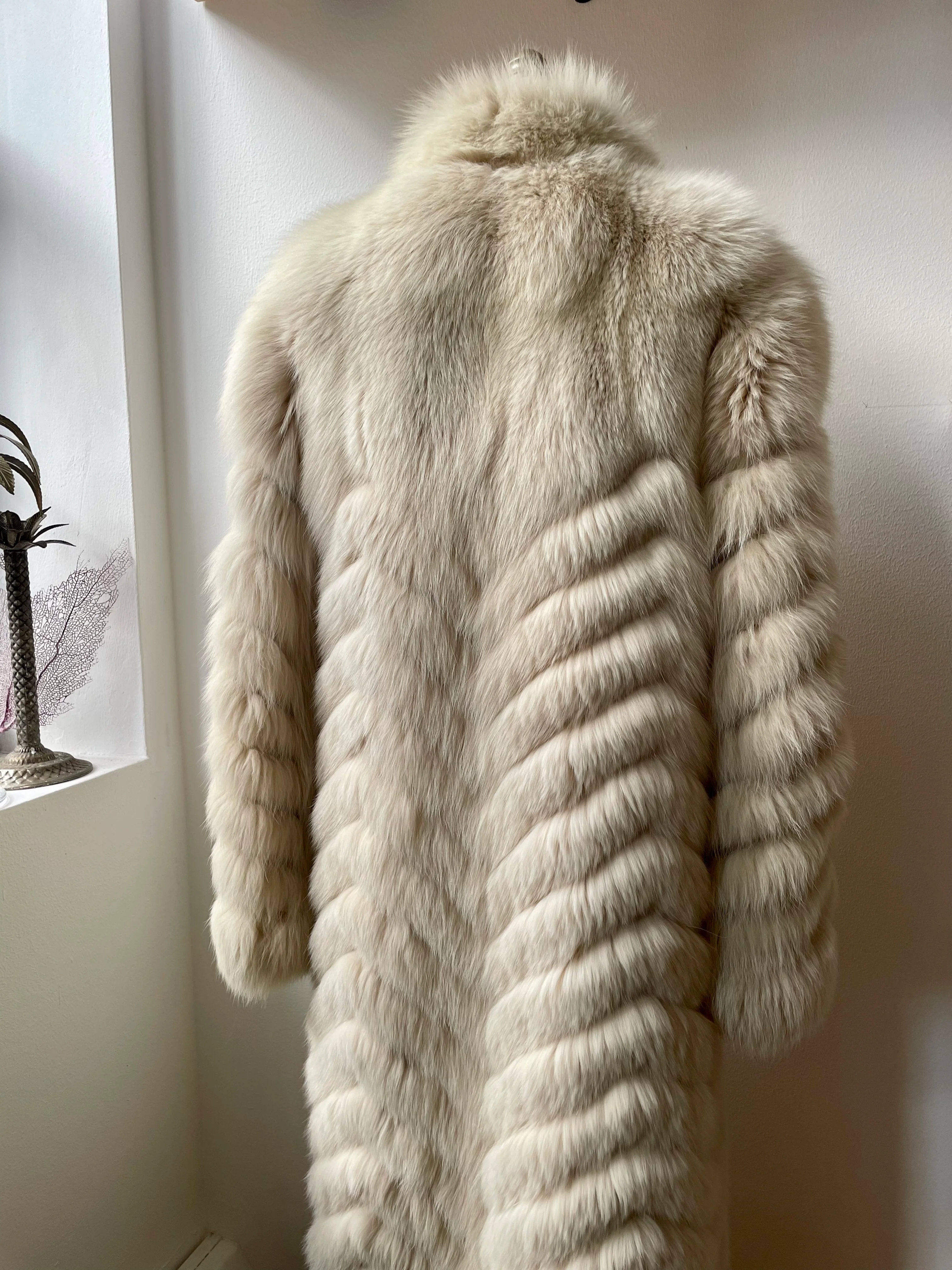 80s Full Length Fox Fur Coat By Stephen Burrows - Image 7