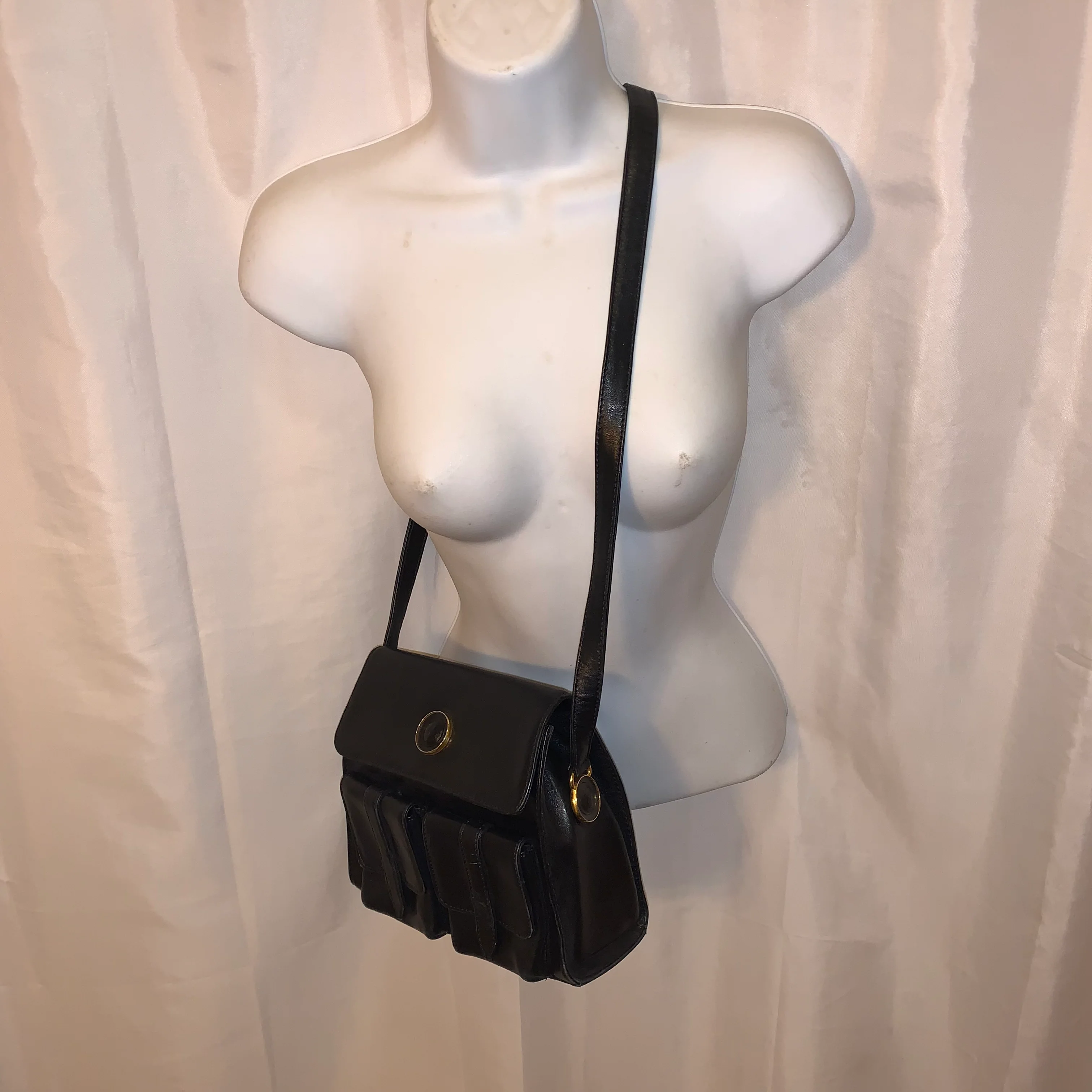80s Gianni Versace Couture Black Calfskin Shoulderbag By Gianni Versace - Image 17