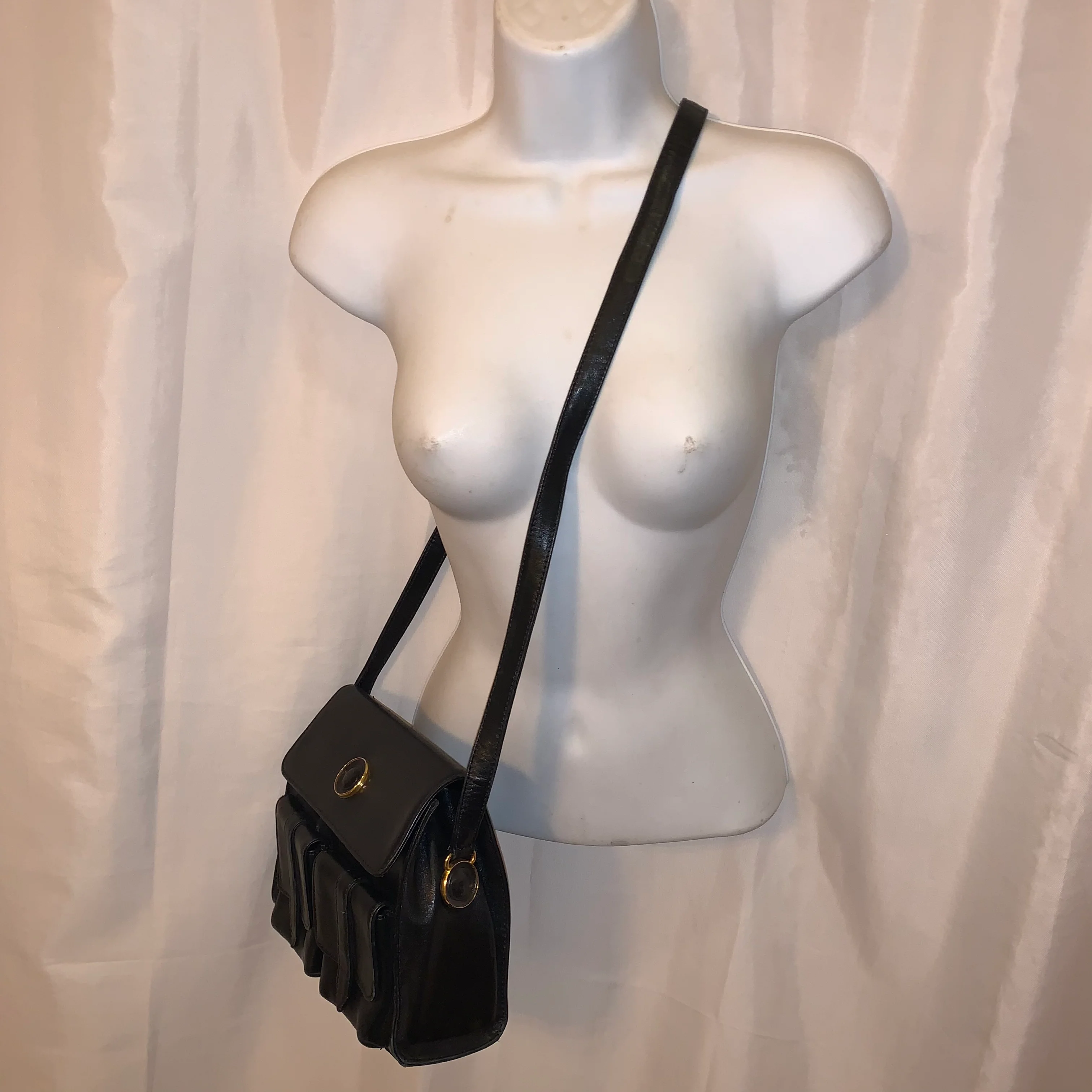 80s Gianni Versace Couture Black Calfskin Shoulderbag By Gianni Versace - Image 18