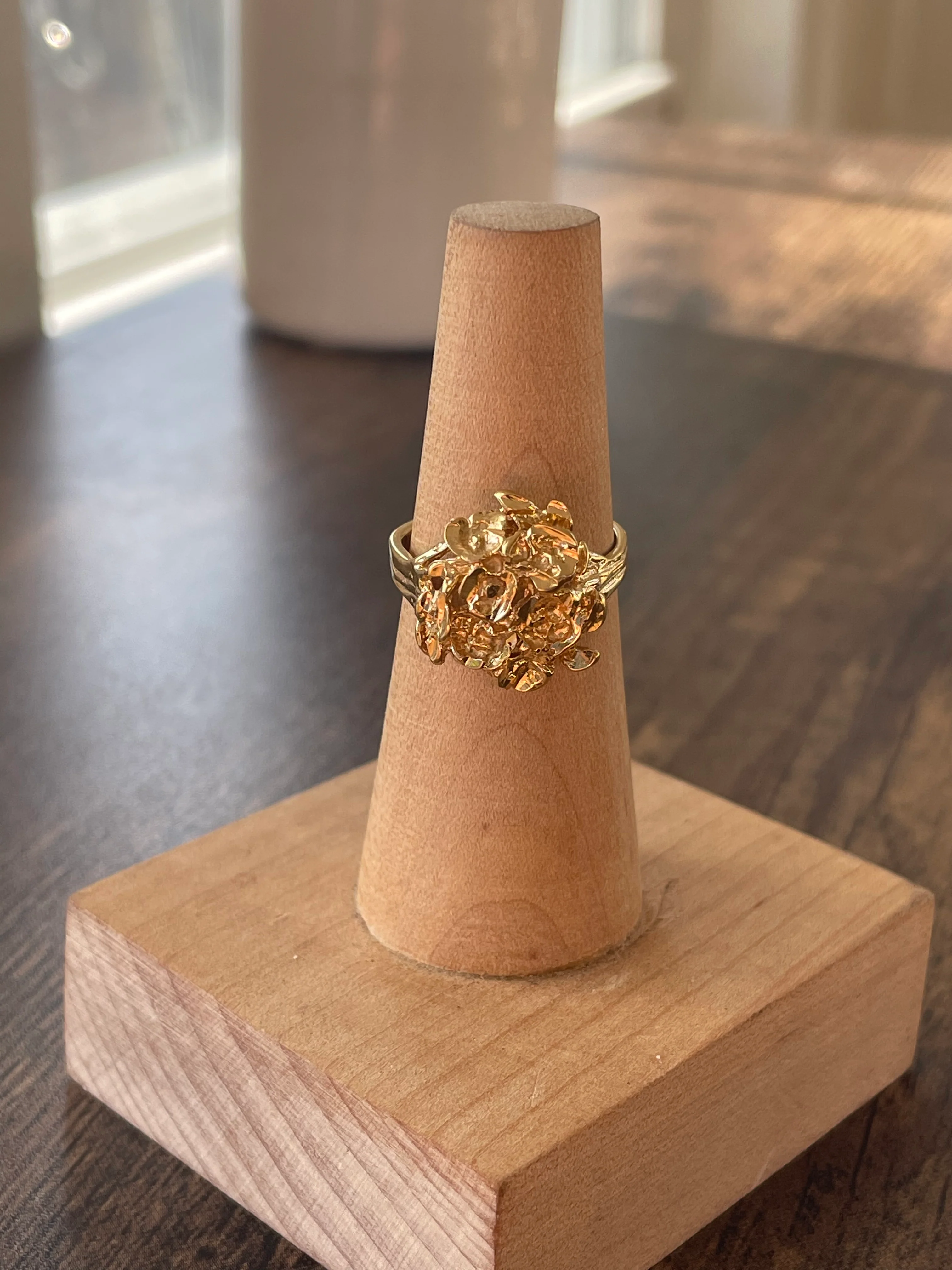 80s Gold Plated Cluster Ring By Lady Remington - Image 3