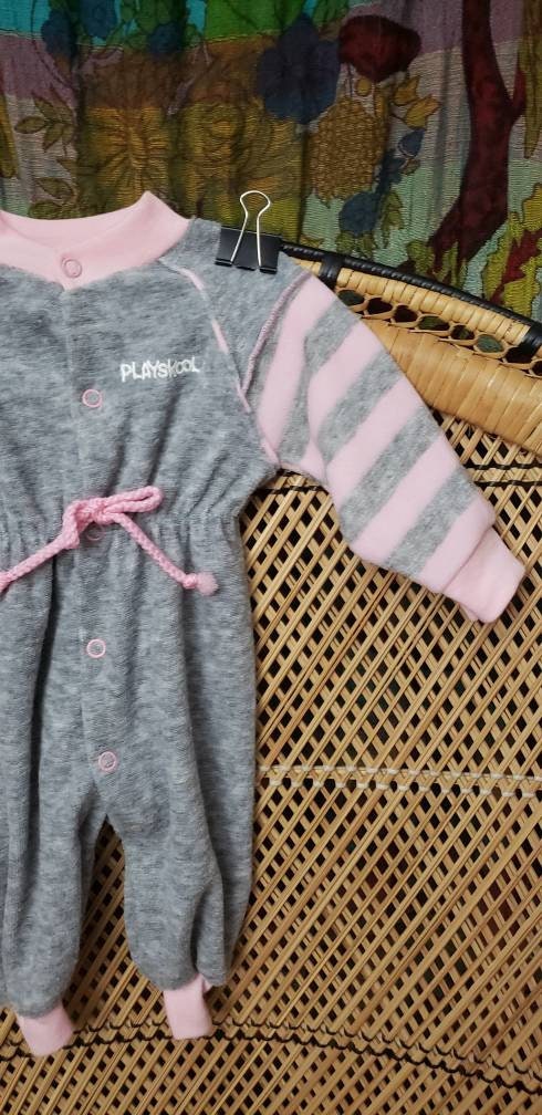 80s Gray and Pink Terry Jumpsuit Newborn (0-3m) by Playskool Play J's - Image 4