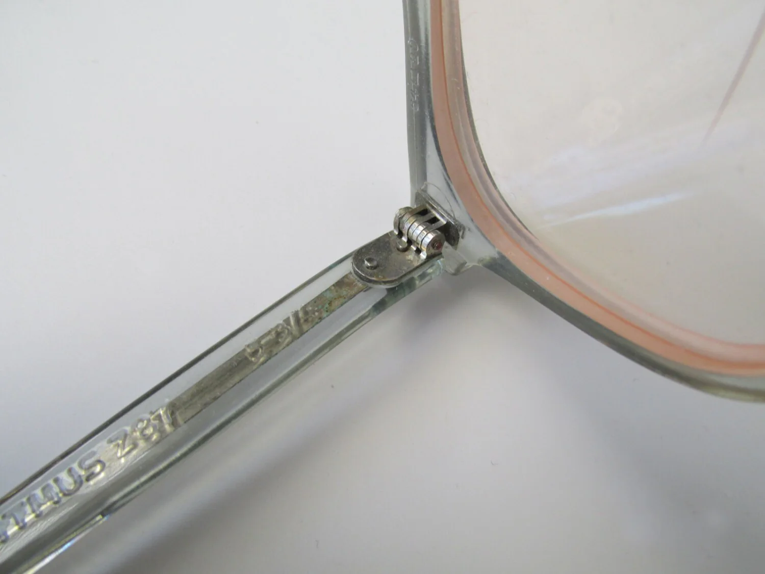 80s Gray Frame Eyewear Glasses with Pink Lenses - Image 5