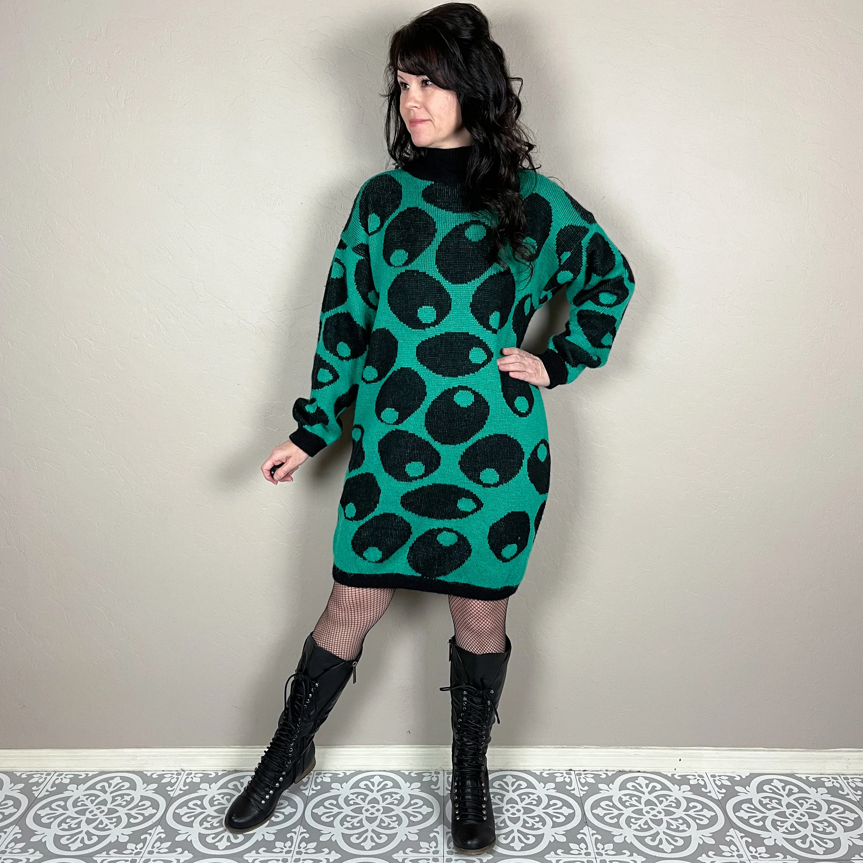 80s Green And Black Olive Graphic Mini Sweater Dress By Esprit - Image 5
