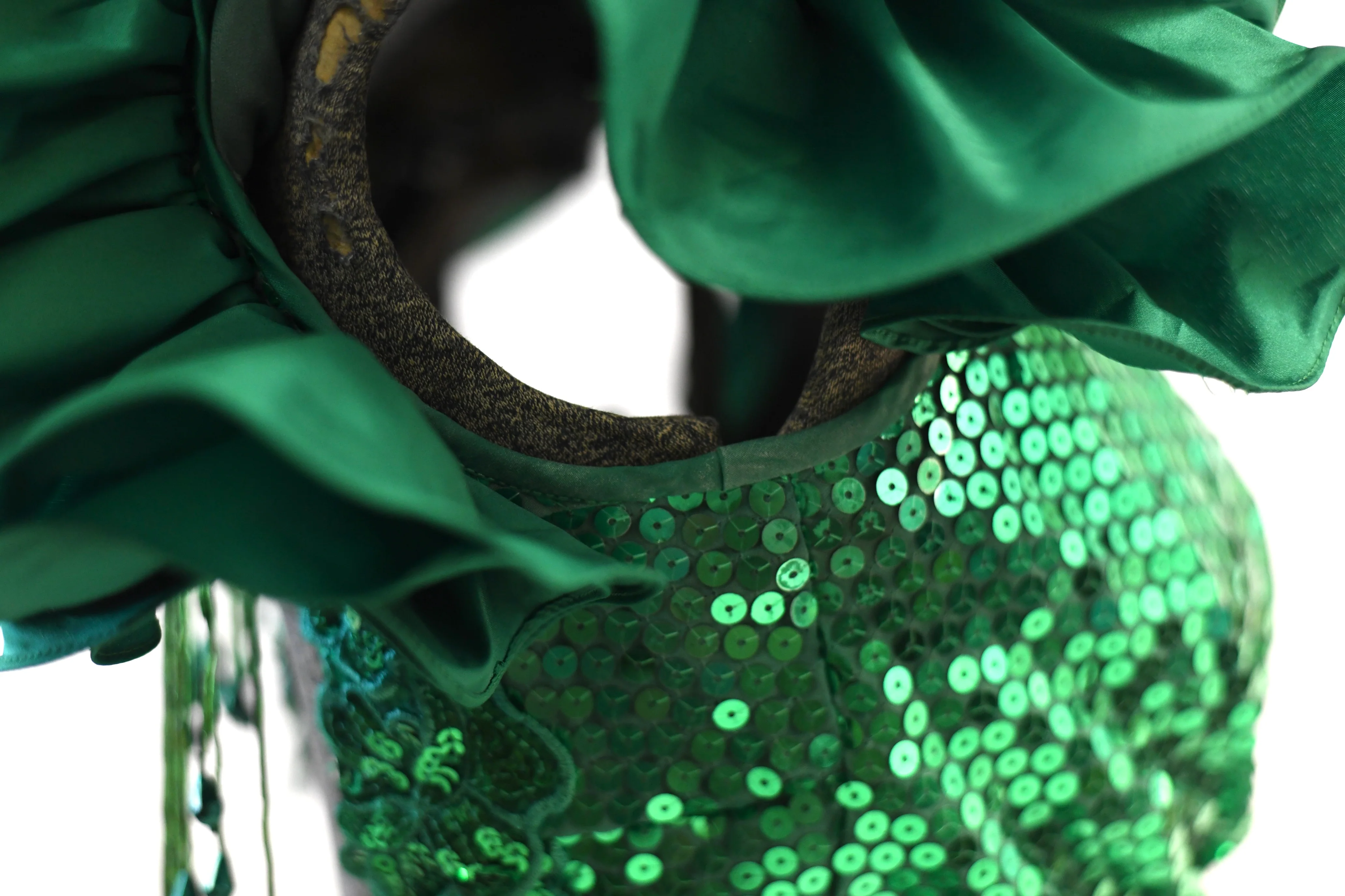 80s Green Sequin Wounded Ruffle Open Back Mini Dress By Alyce Designs - Image 11