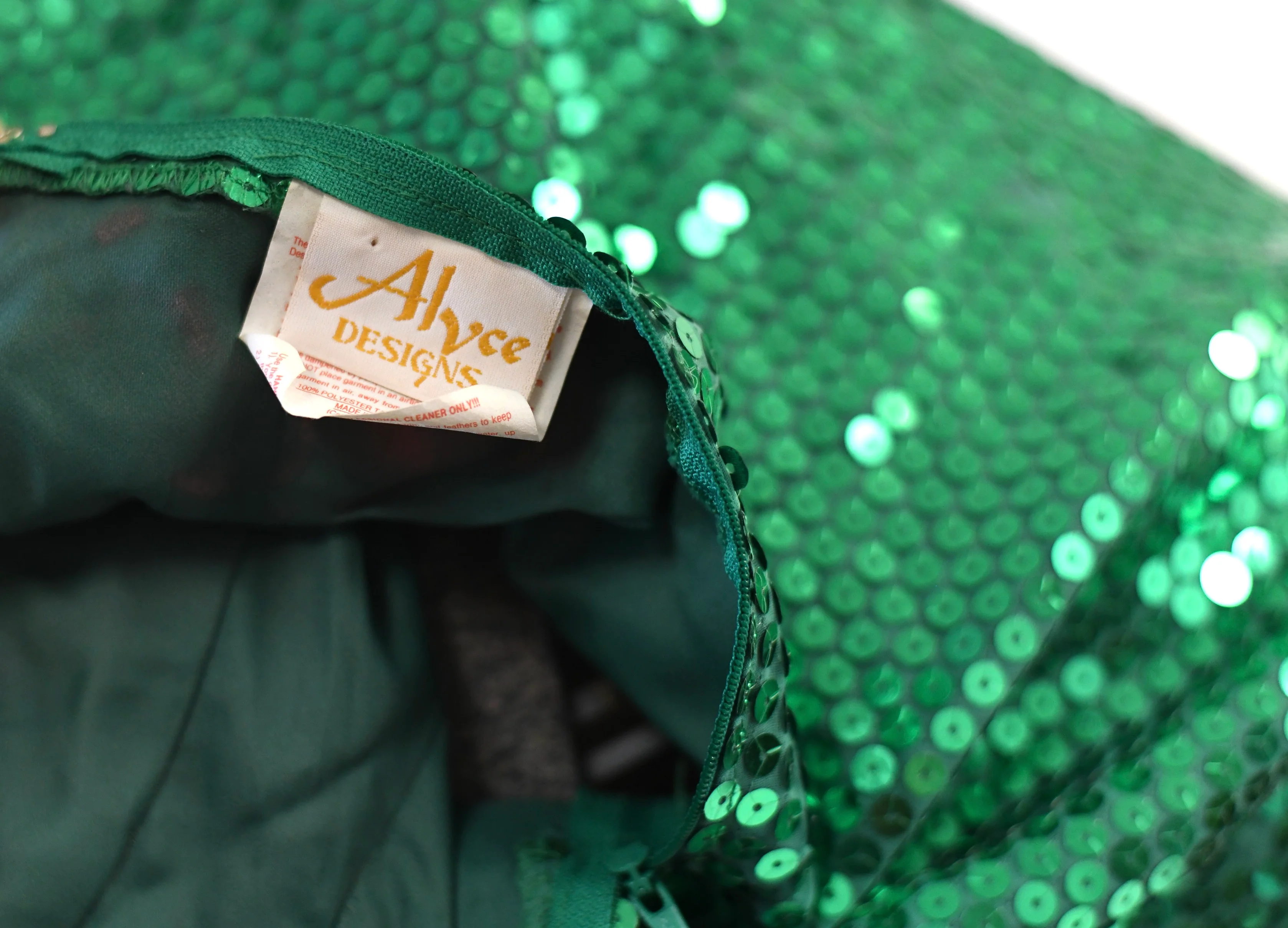 80s Green Sequin Wounded Ruffle Open Back Mini Dress By Alyce Designs - Image 7