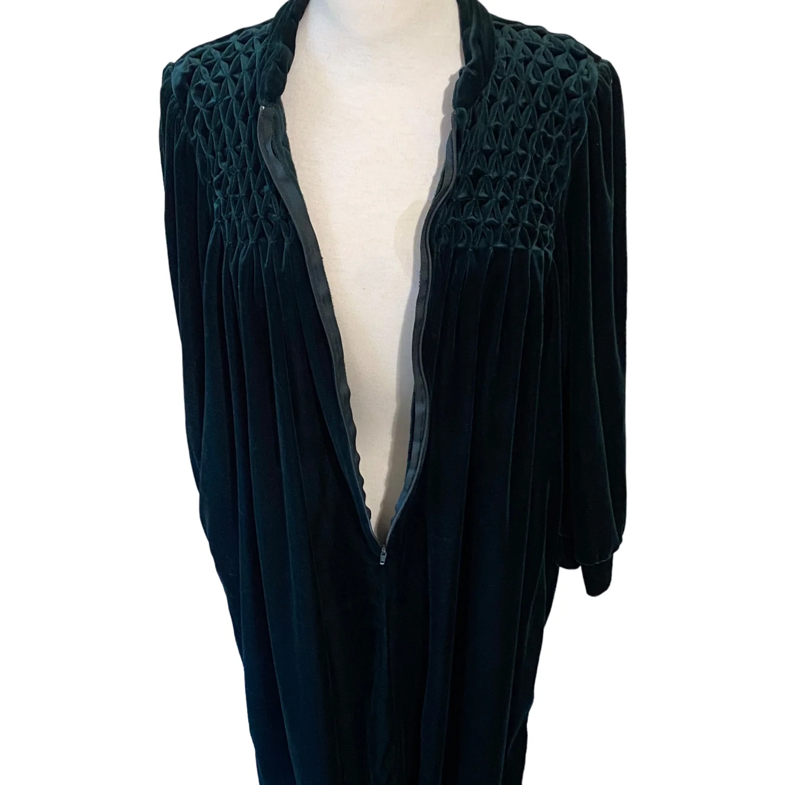 80s Green Velour Smocked Housecoat Duster Lounger L By Saybury - Image 5