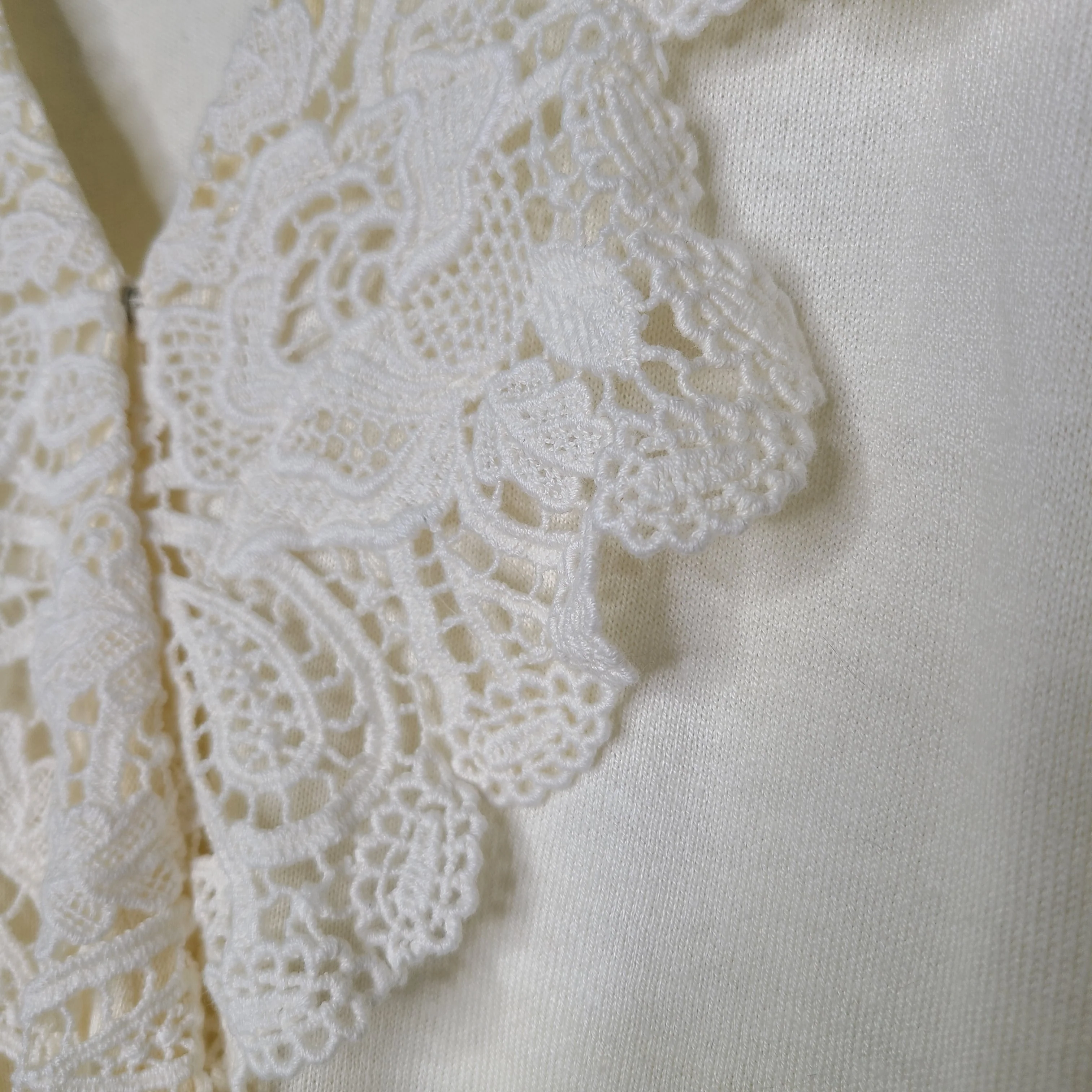 80s Ivory Lace Collar Surplice Sweater By Together - Image 5