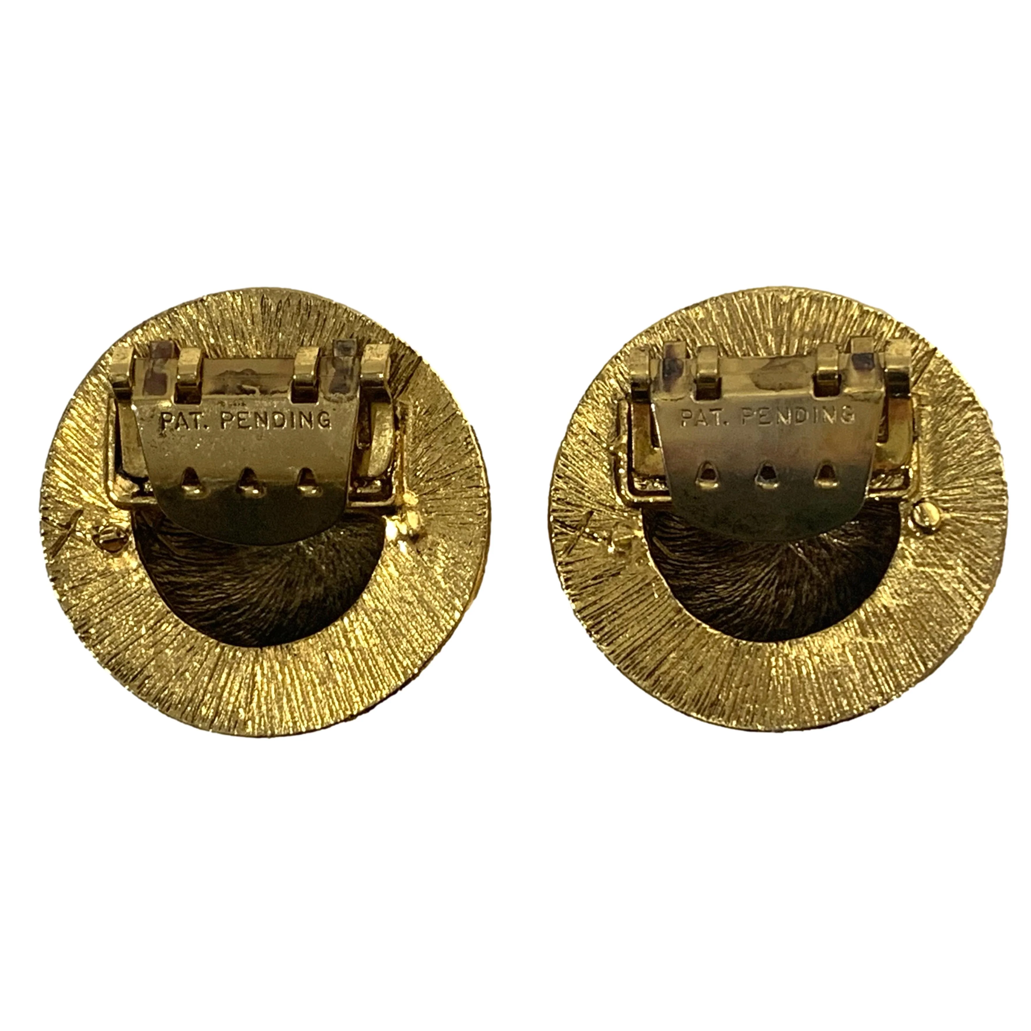 80s Large Gold Tone Hammered Domed Circle Shoe Clips - Image 8