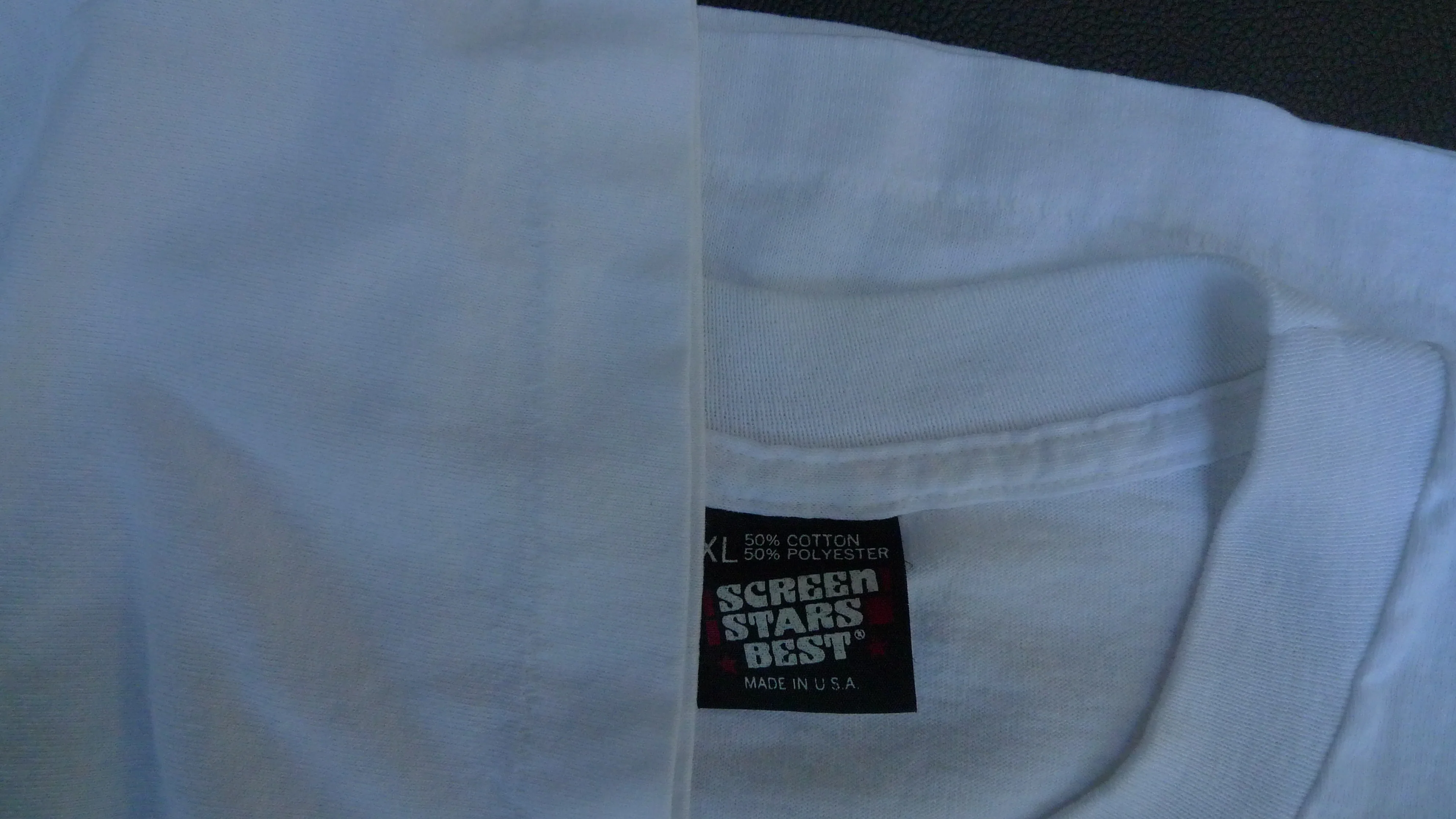 80s Mens 44 * Universal Fitness Single Stitch Shirt By Screen Stars - Image 3