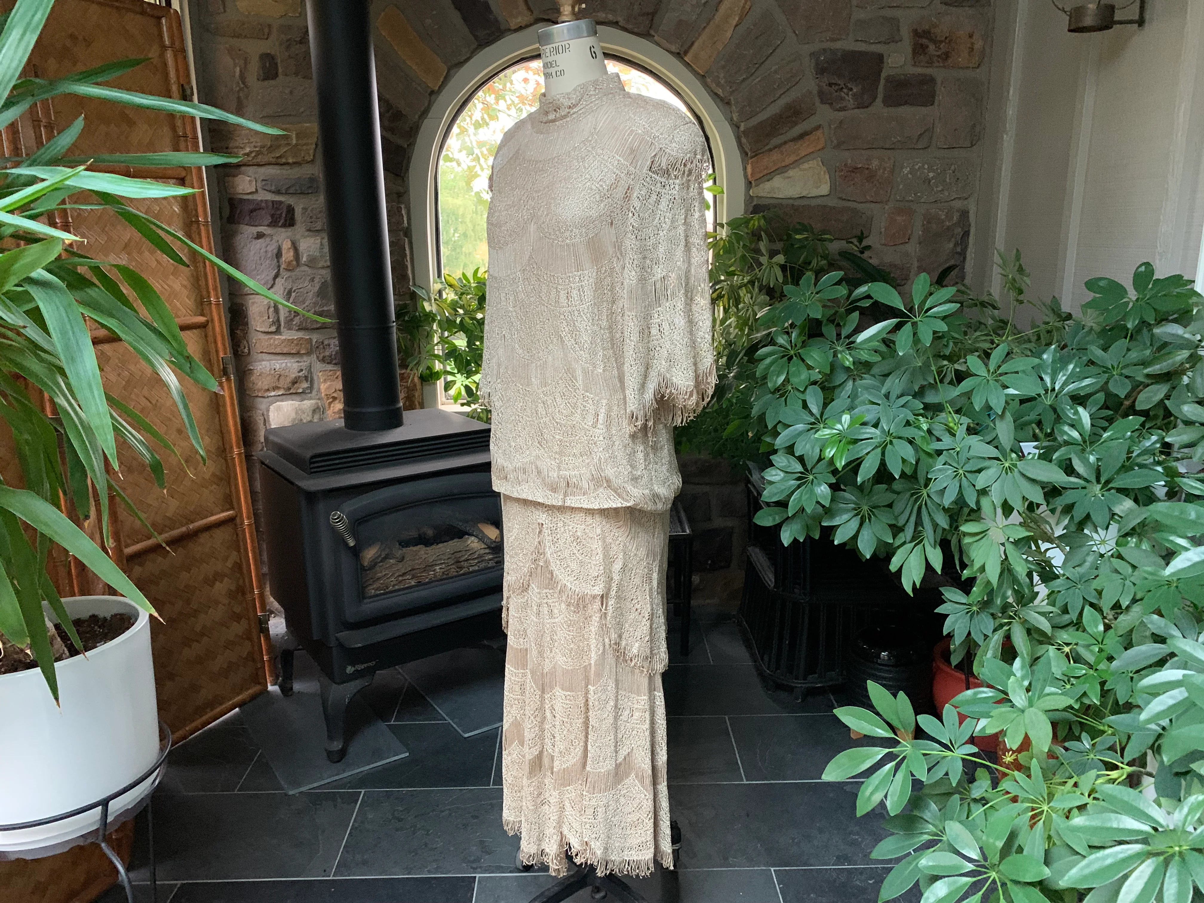 80s Metallic Gold Ivory Crocheted Flapper Style Dress By Damianou - Image 4