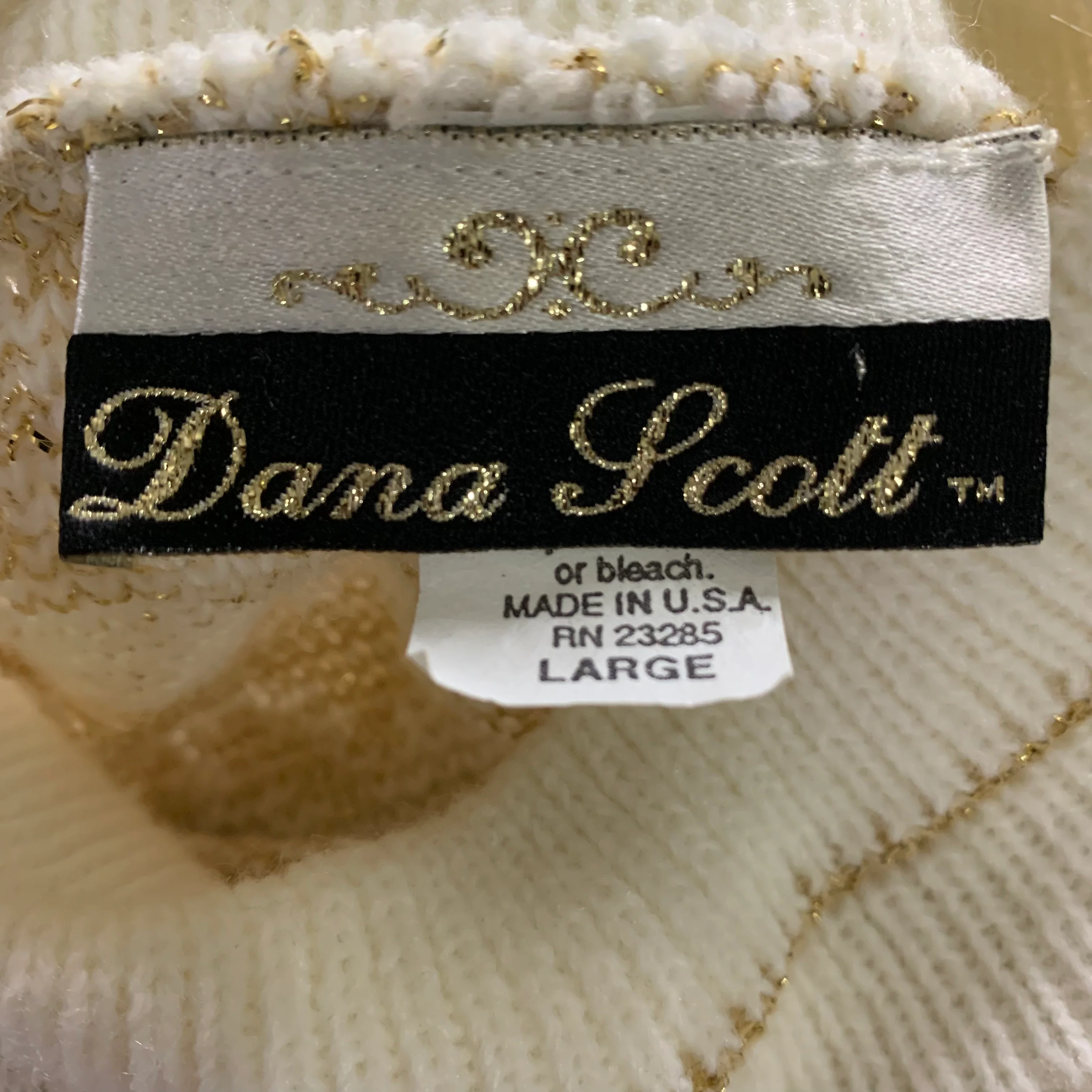 80s Mock Neck Chunky Sweater With Gold Threading by Dana Scott - Image 9