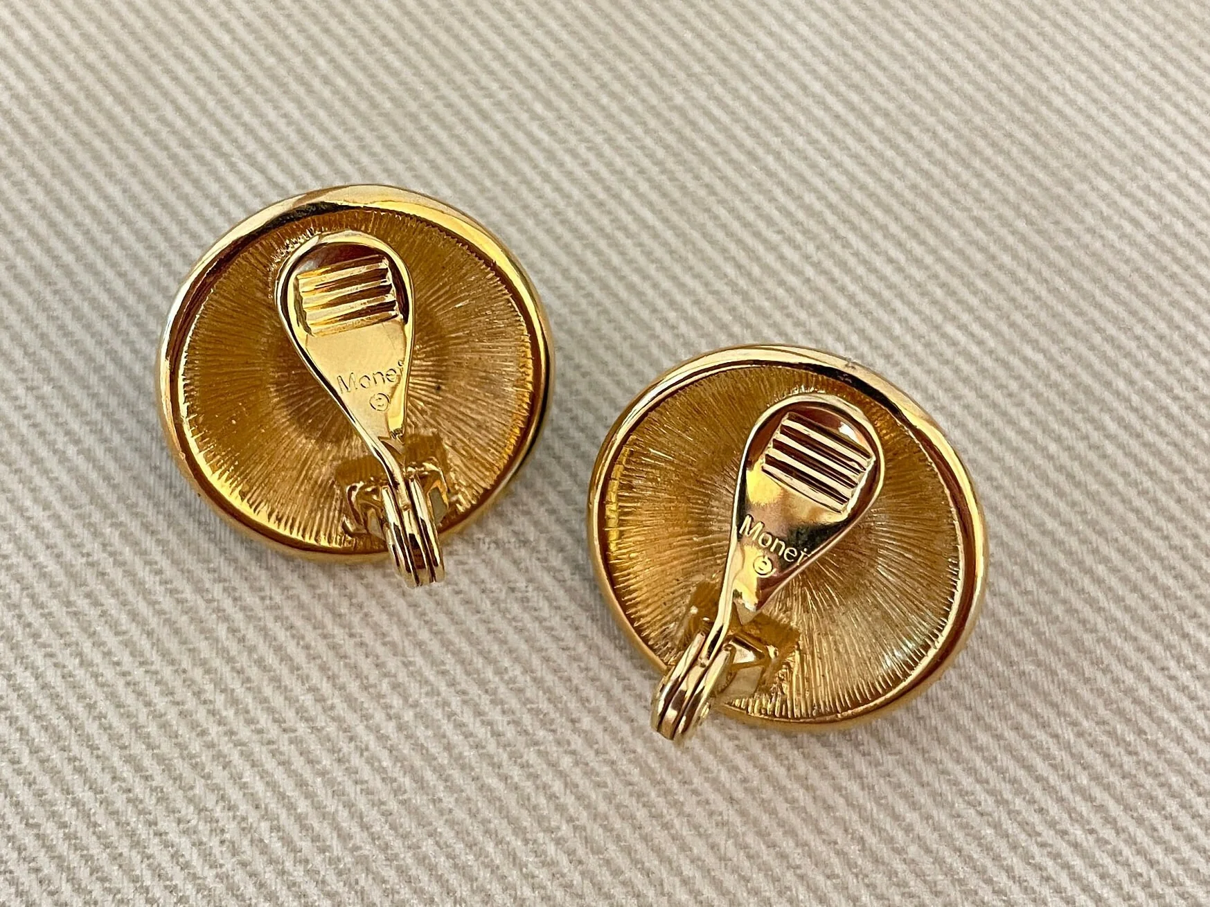 80s Monet Pearl Clip-On Earrings by Monet - Image 4