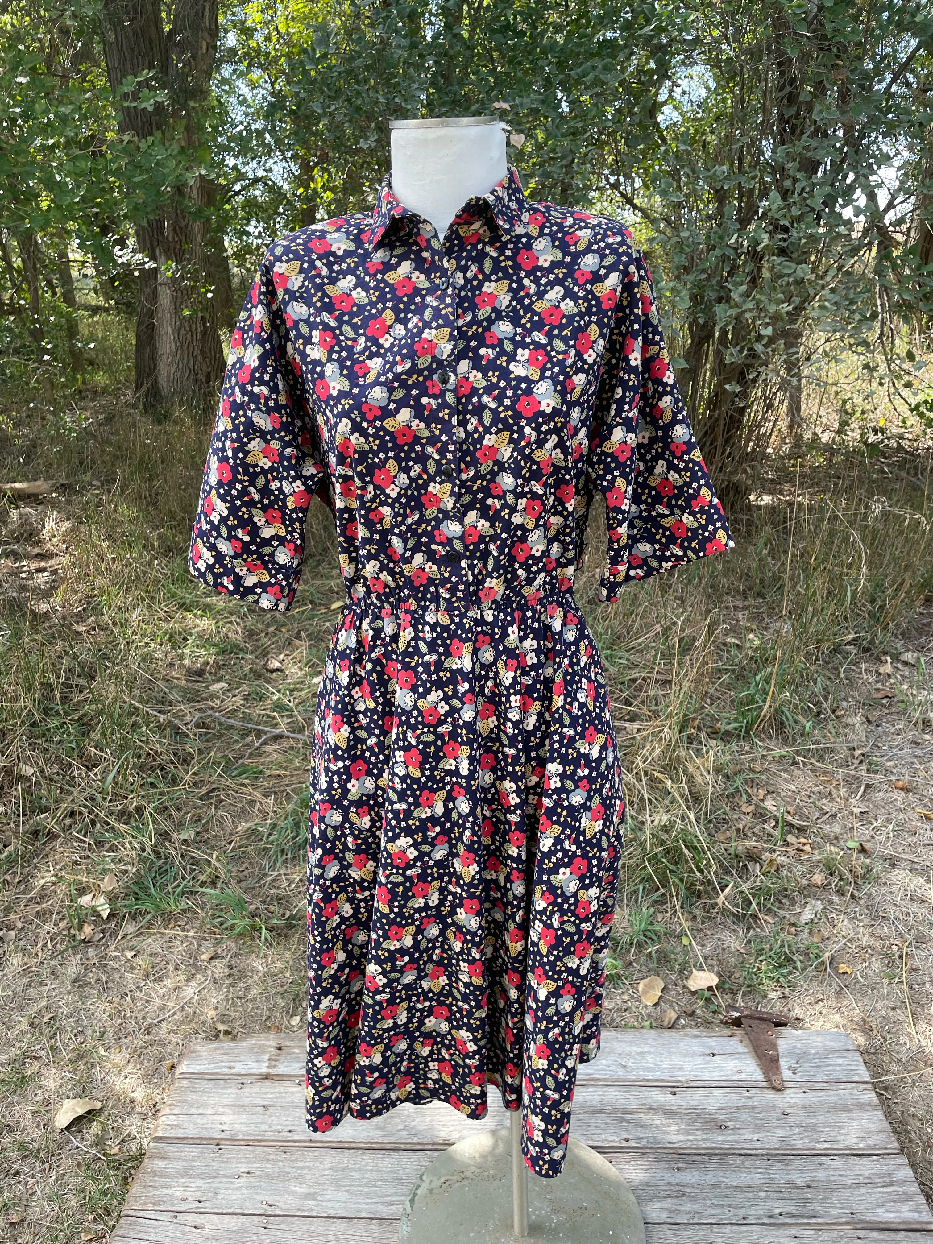 80s Navy Blue And Red Floral Cotton Dress By The American Shirt Company - Image 15