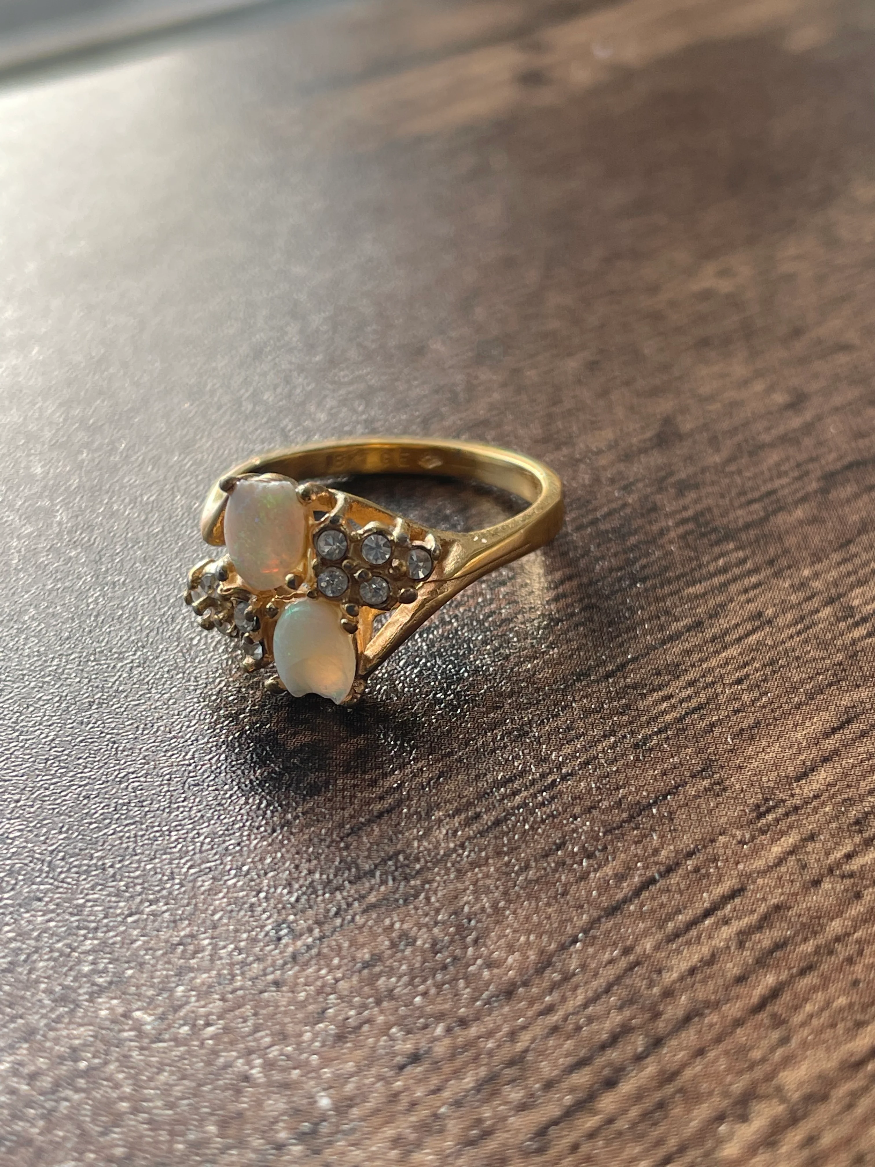 80s Opal Cocktail Ring - Image 4
