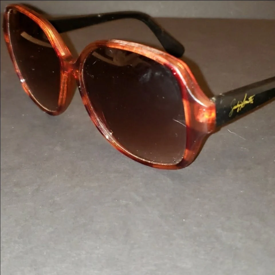 80's Oversized Tortoiseshell Sunglasses by Jaclyn Smith - Image 12