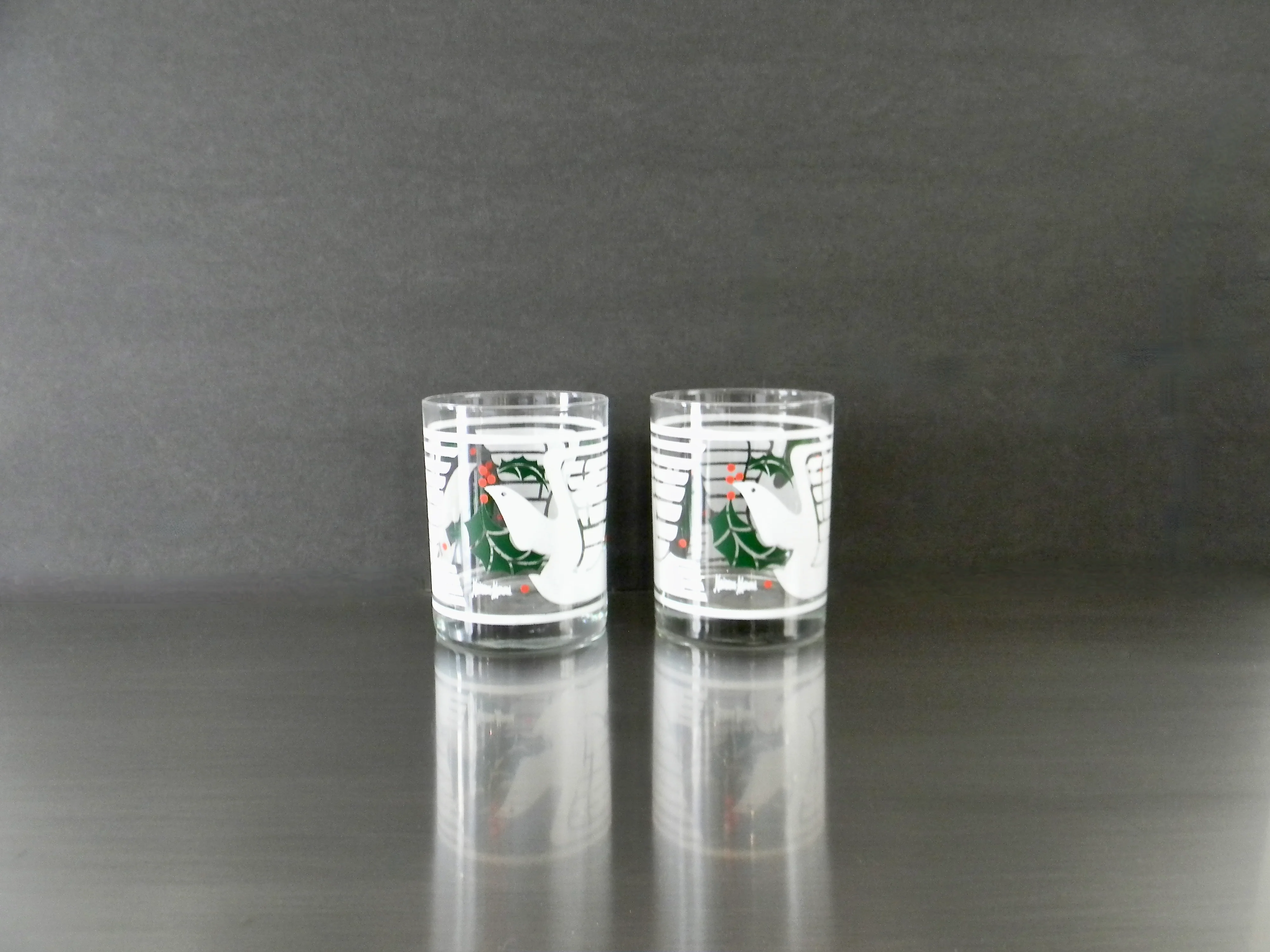 80s Pair Of Modernist Dove And Holly Dbl Rocks Glasses By Neiman Marcus - Image 5