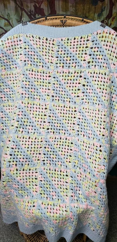 80s Pastel Crochet Baby Blanket 58x50 - Image 3