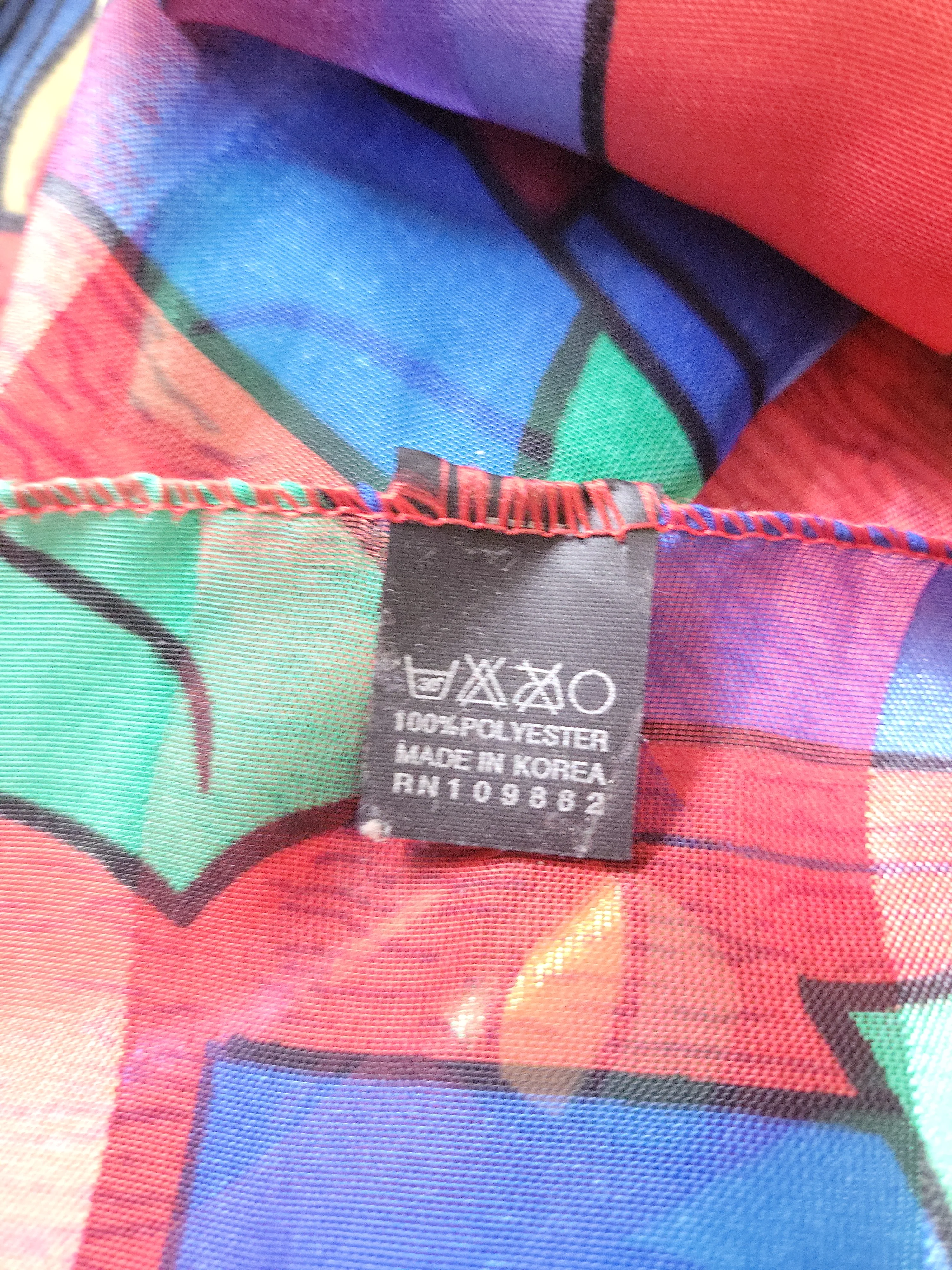 80s Picasso Abstract Art Scarf - Image 6