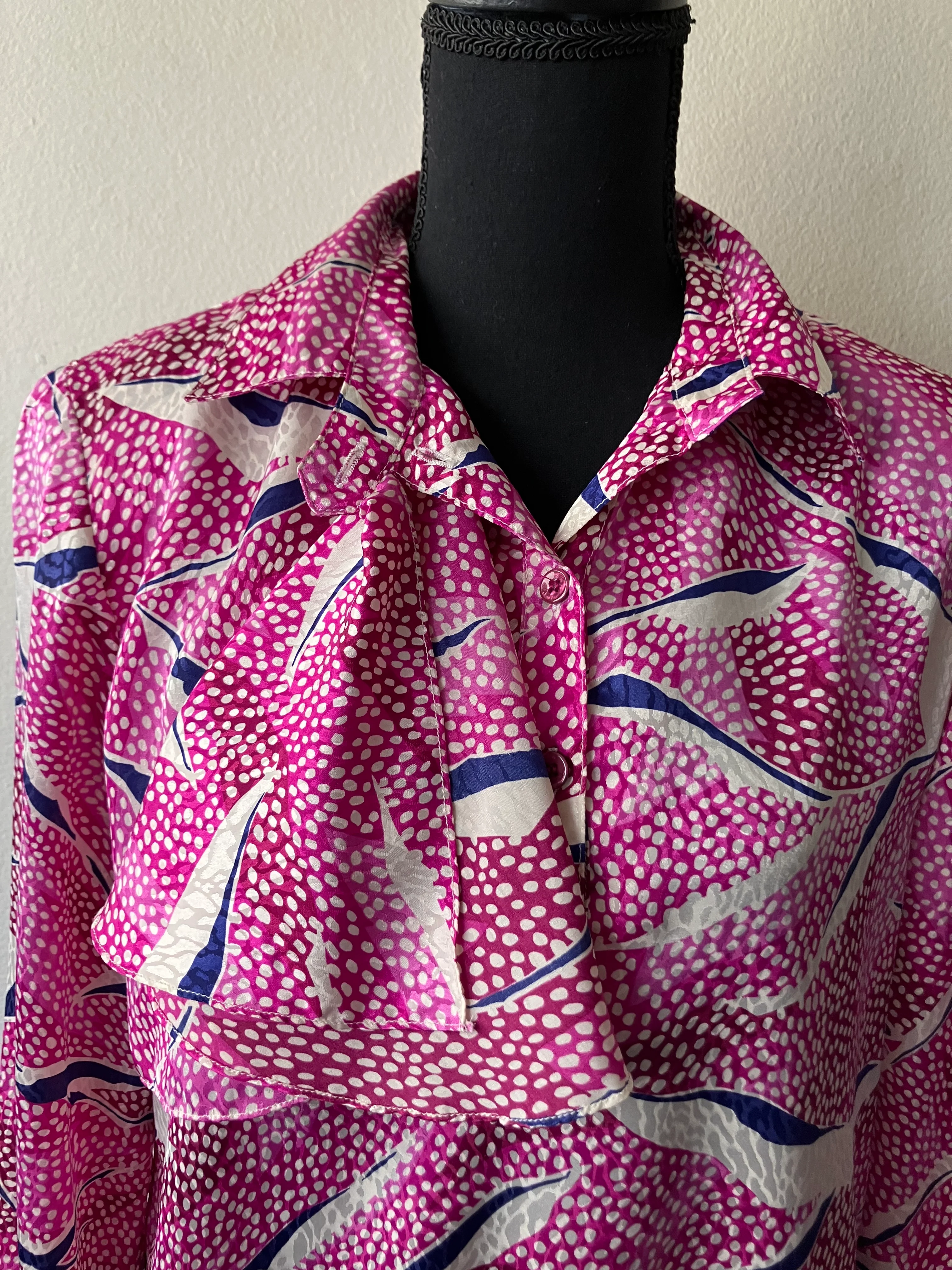 80s Pink And Blue Blouse With Chest Flounce And Dots By Da-Rue for Bullock's Wilshire - Image 7