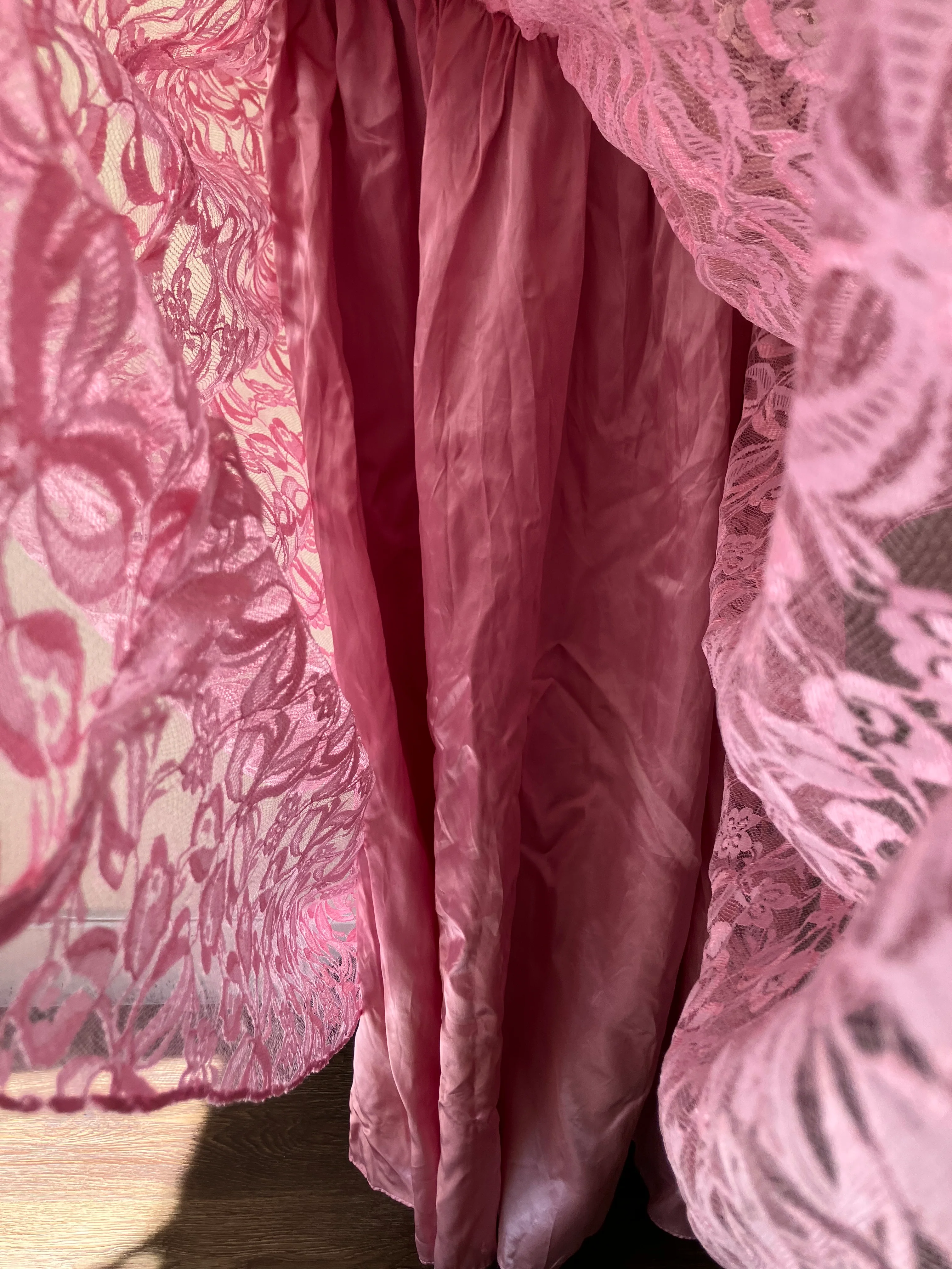 80s Pink Lace And Satin Prom Party Dress Ball Gown by Bill Levkoff - Image 6