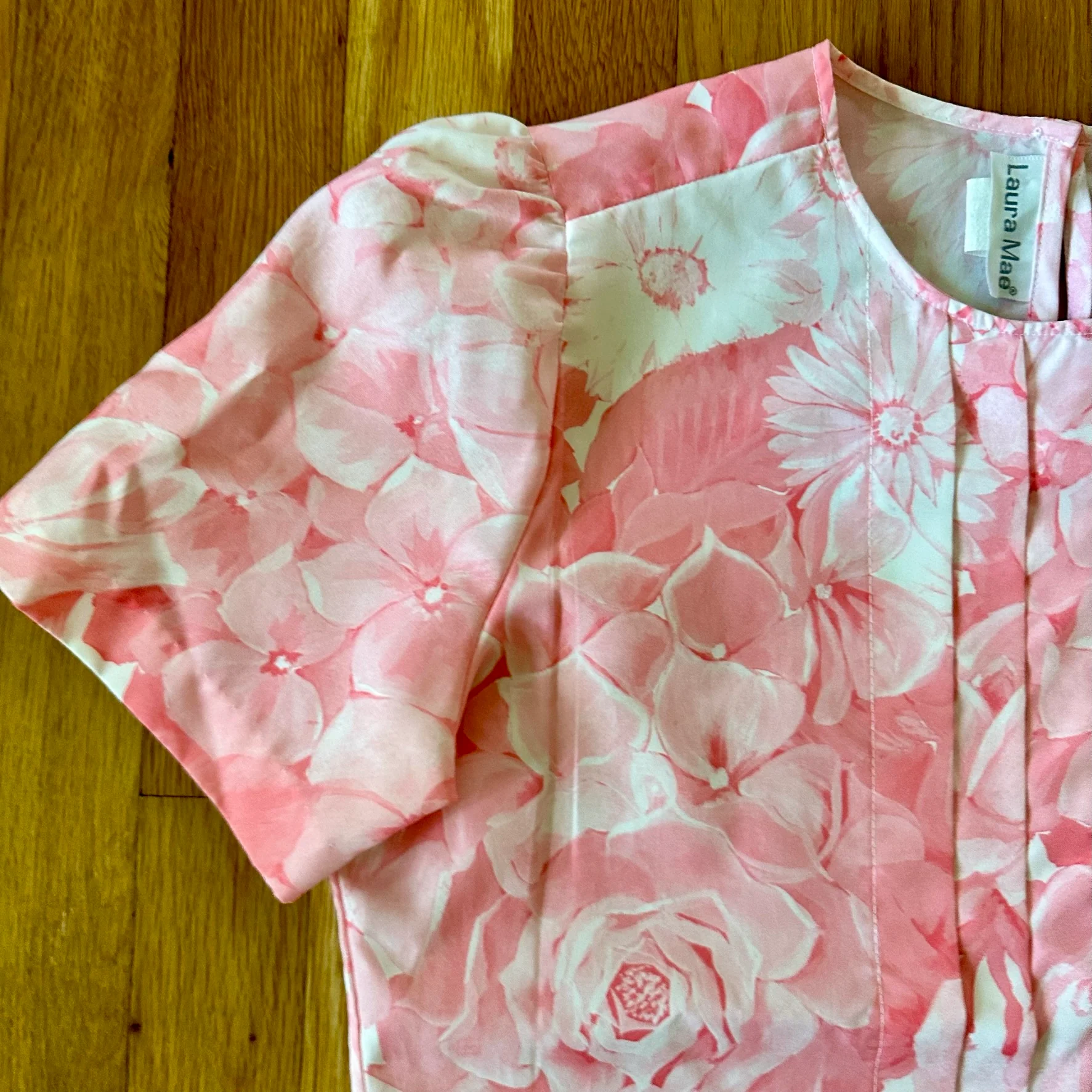 80s Pink White Floral Blouse By Laura Mae - Image 4