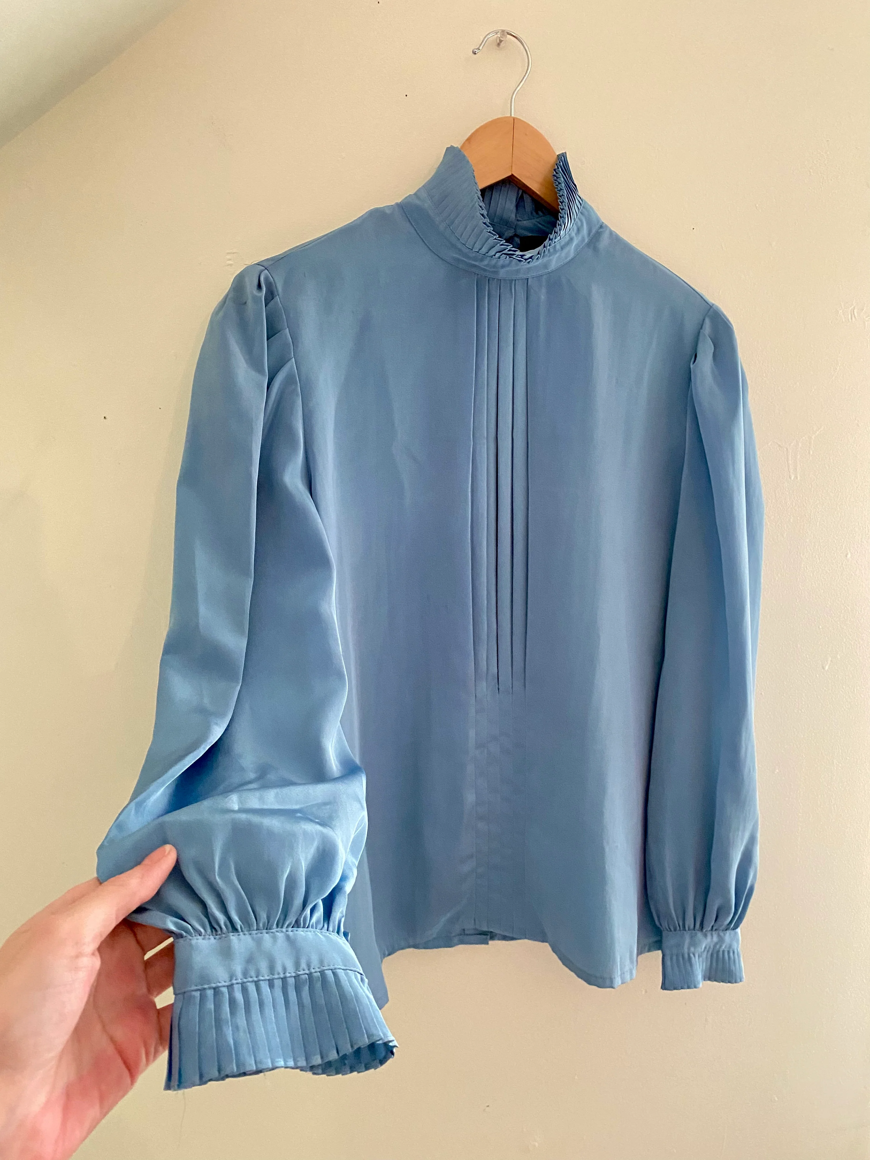 80s Pleated Mock Neck Puff Sleeve Shimmer Blouse By Jean Depierre - Image 11