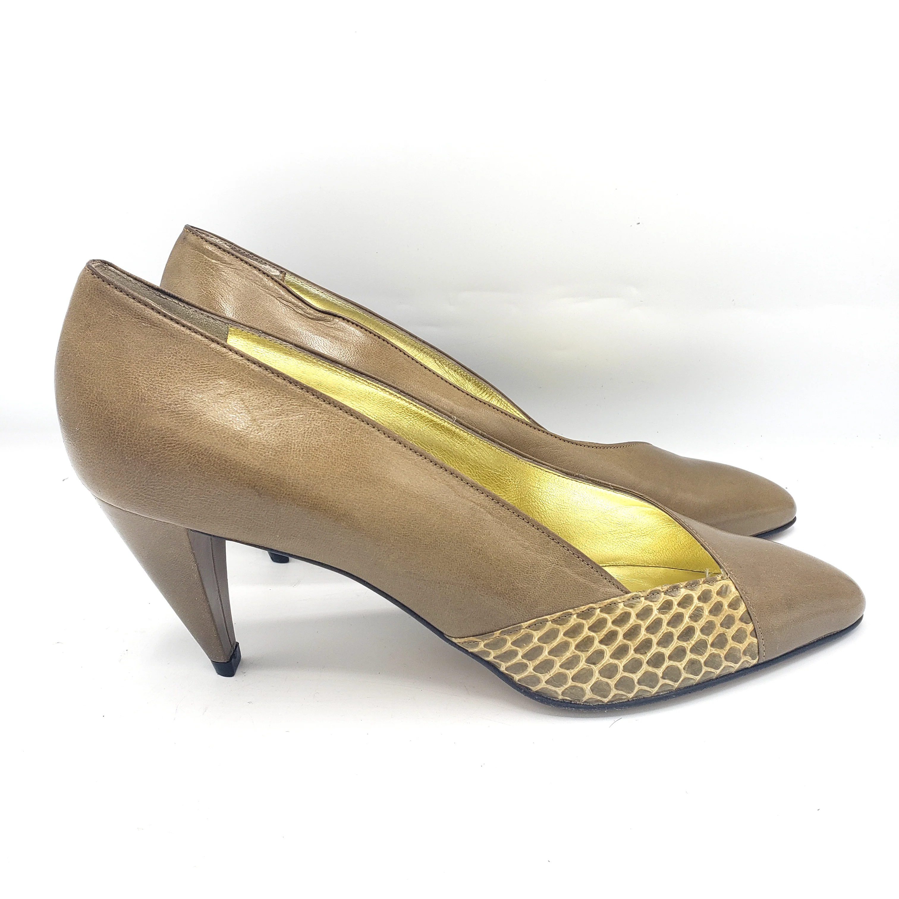 80s Pointed Toe Brown Leather Pumps Embossed Trim 8 By Walter Steiger - Image 5