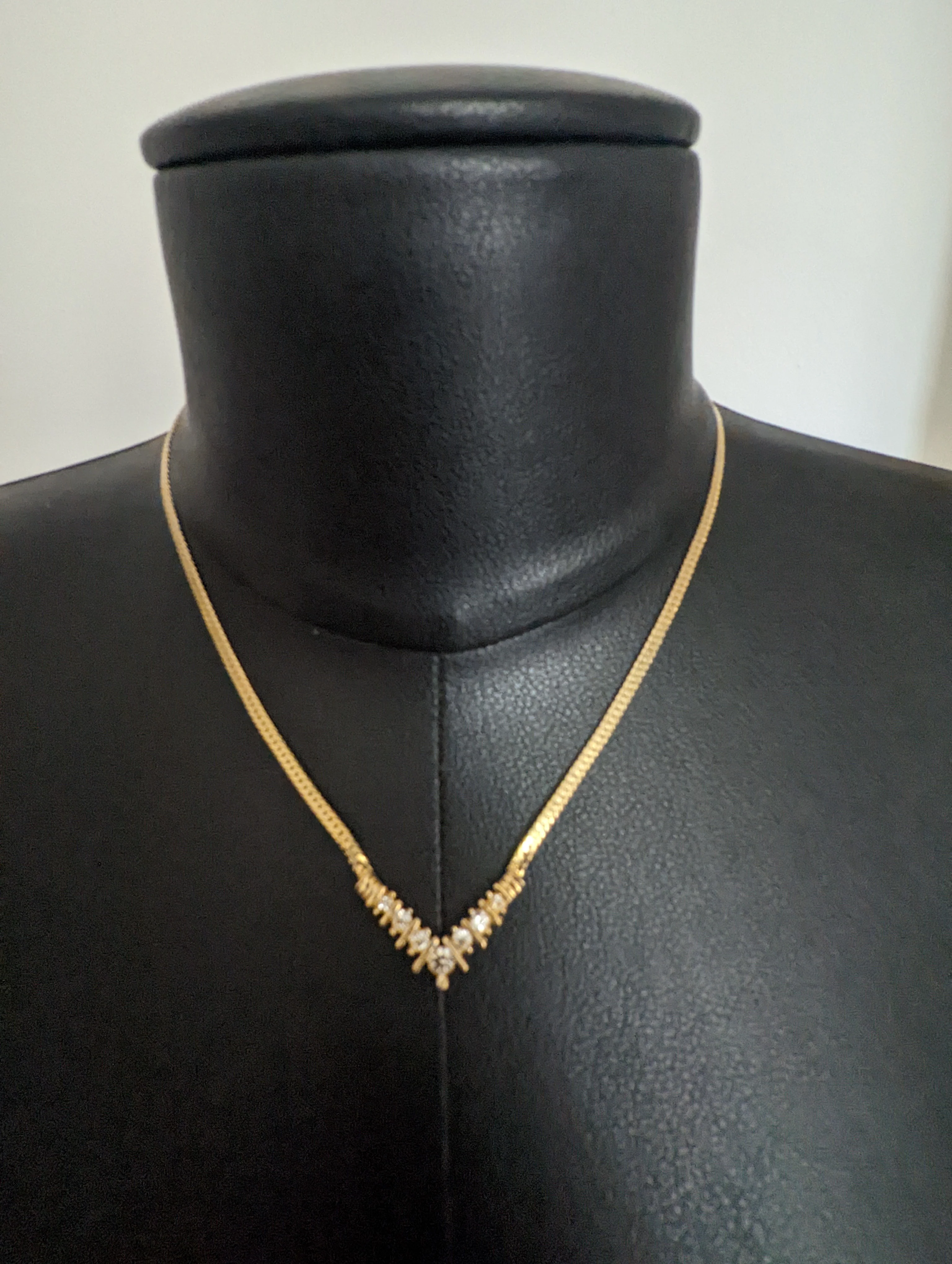 80s Rhinestone And Gold Necklace - Image 3