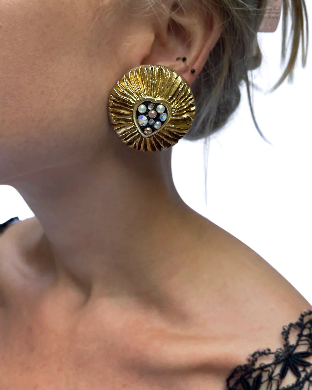 80s Signed Jacky De G Shining Heart Earrings By Jacky De G - Image 2