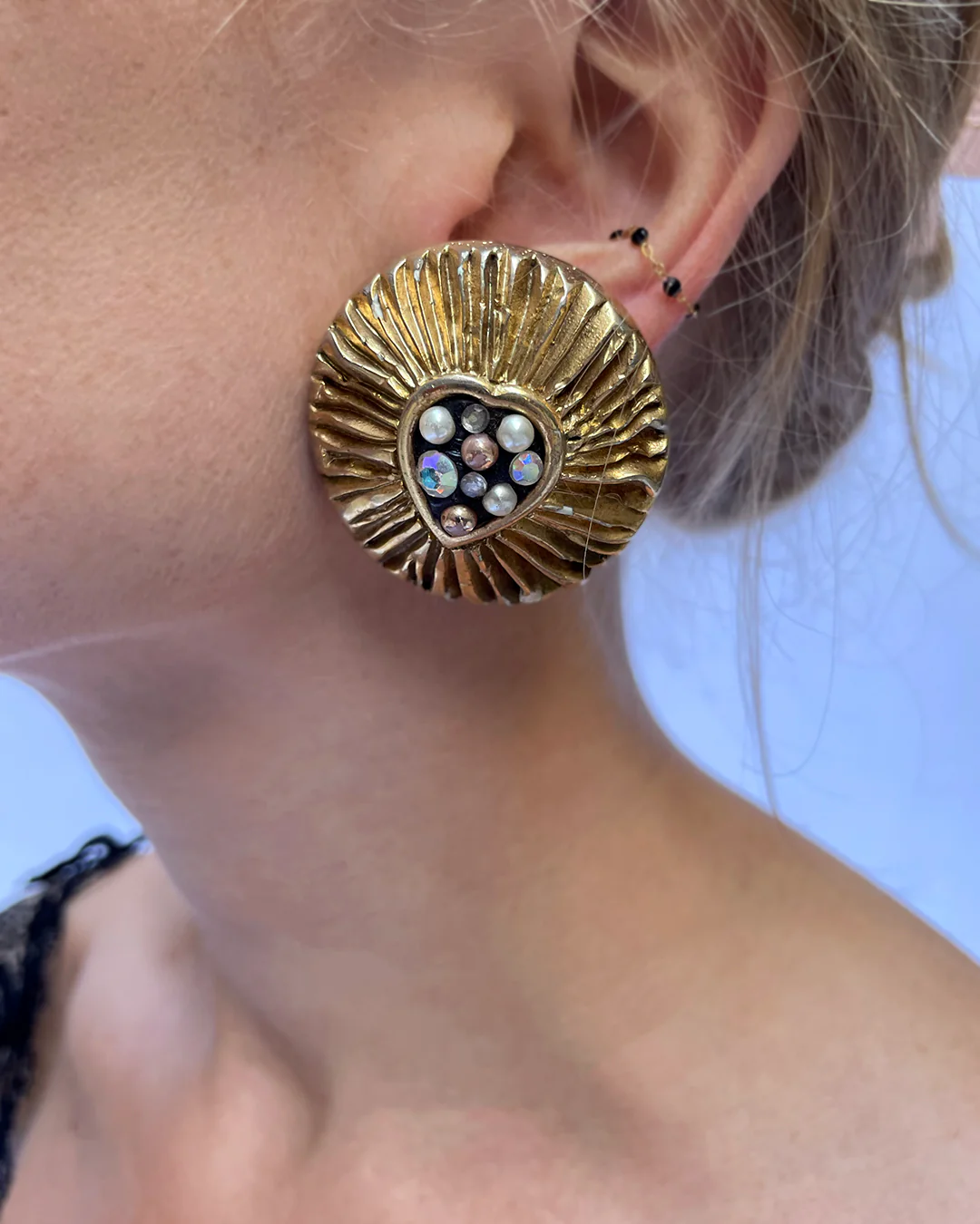 80s Signed Jacky De G Shining Heart Earrings By Jacky De G - Image 3