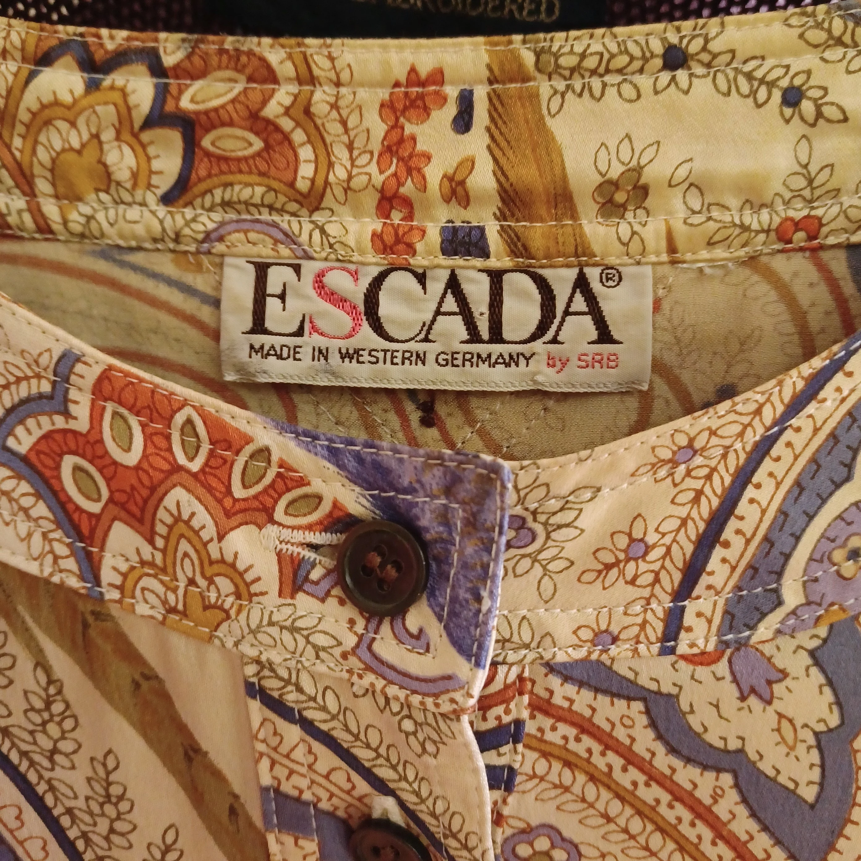 80s Silk Pheasant And Paisley Print Blouse And Scarf By Escada - Image 11