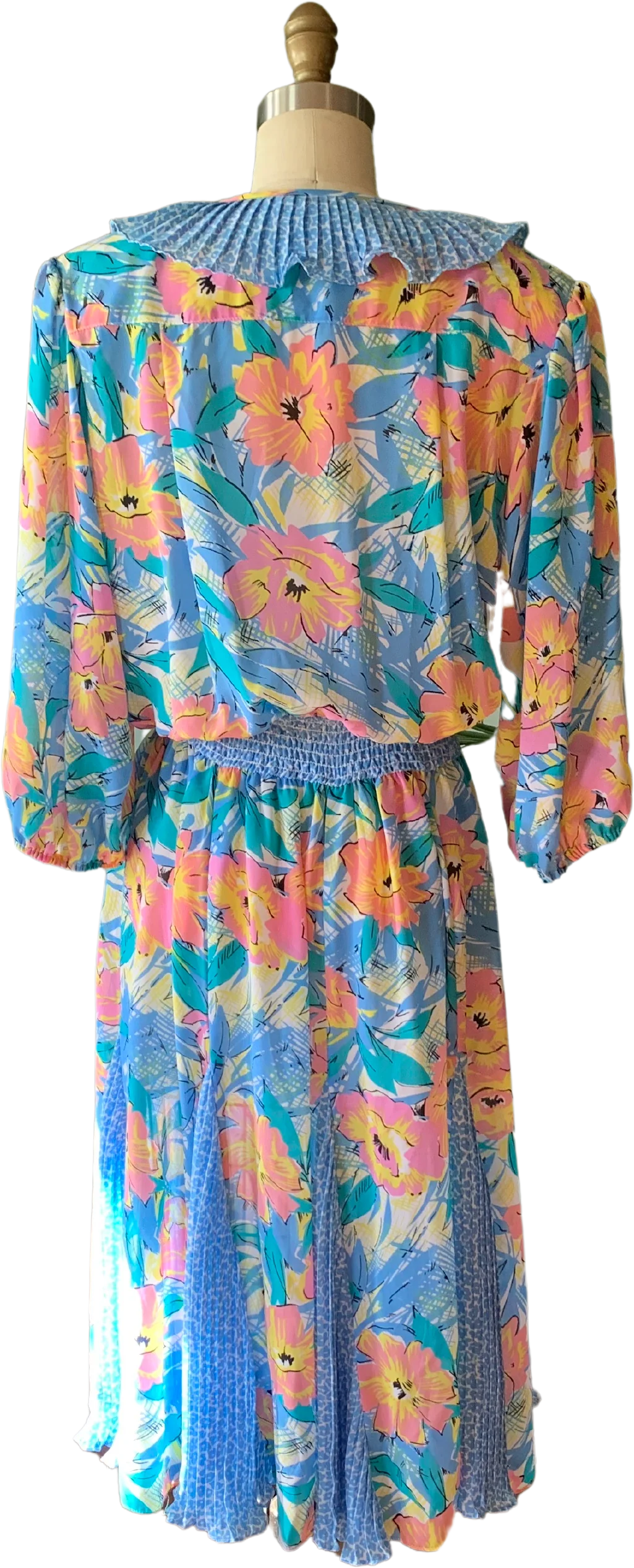 80s Silky Abstract Floral Ruffle Pleated Insert Dress By Assorti for Susan Freis - Image 2