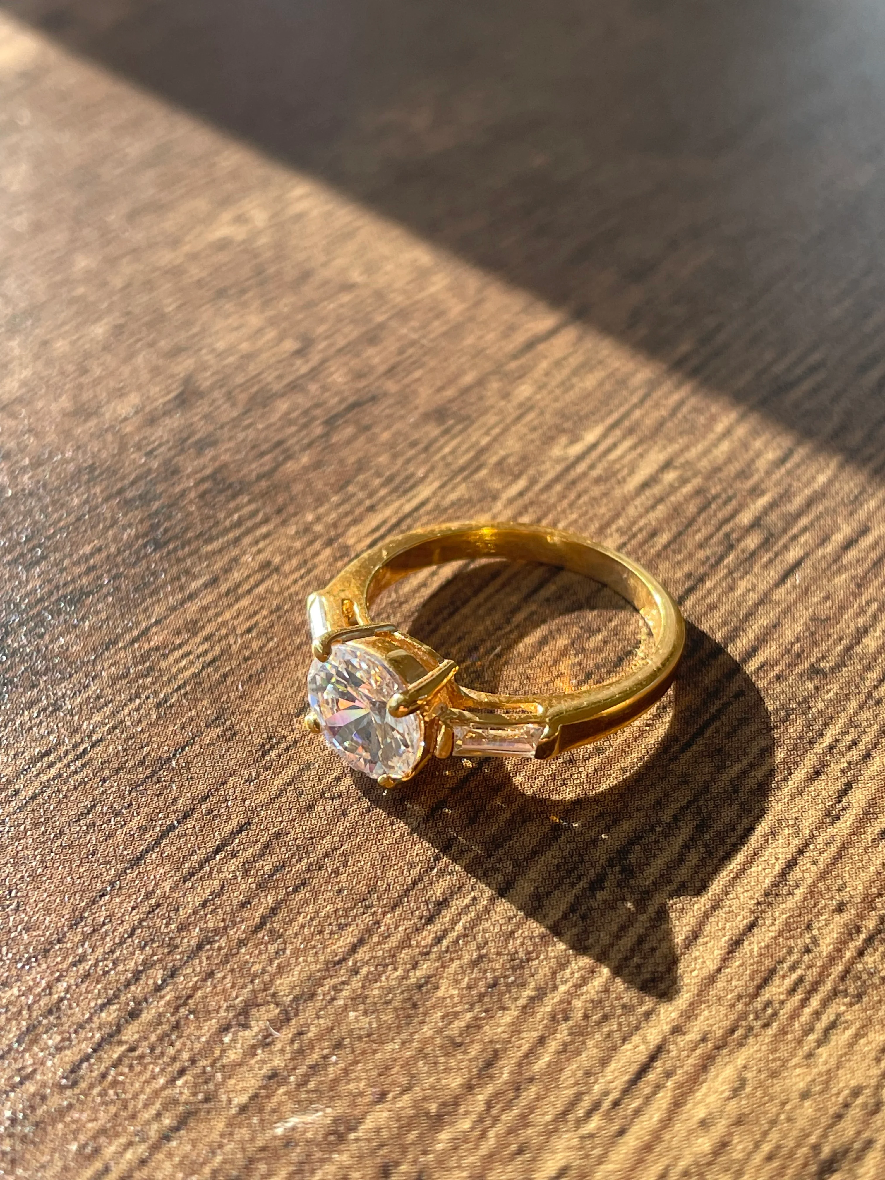80s Sparkling Cz Cocktail Ring - Image 8