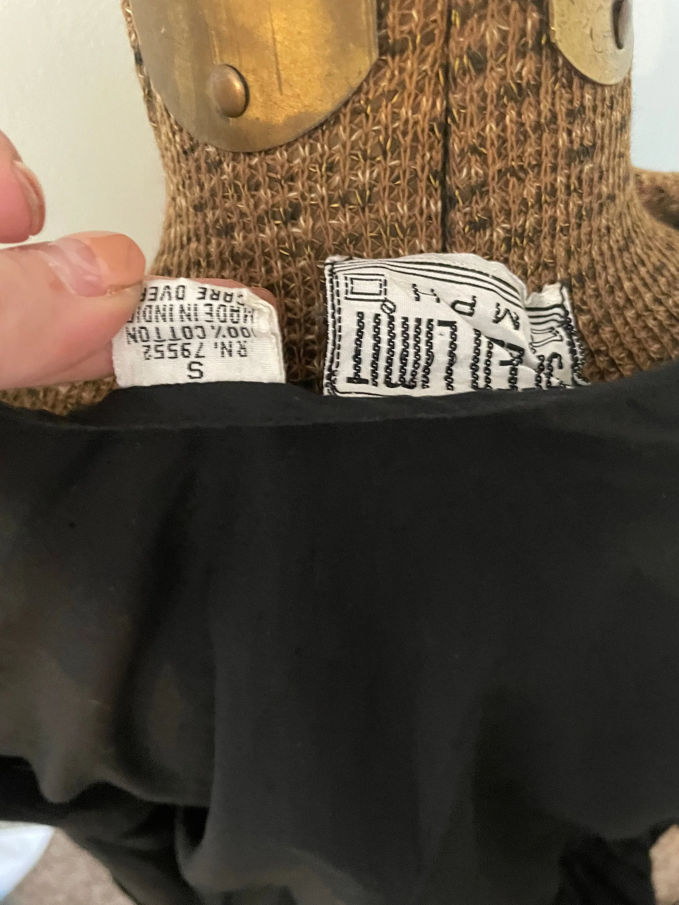80s Speed Limit Black Tassle Shirt - Image 4