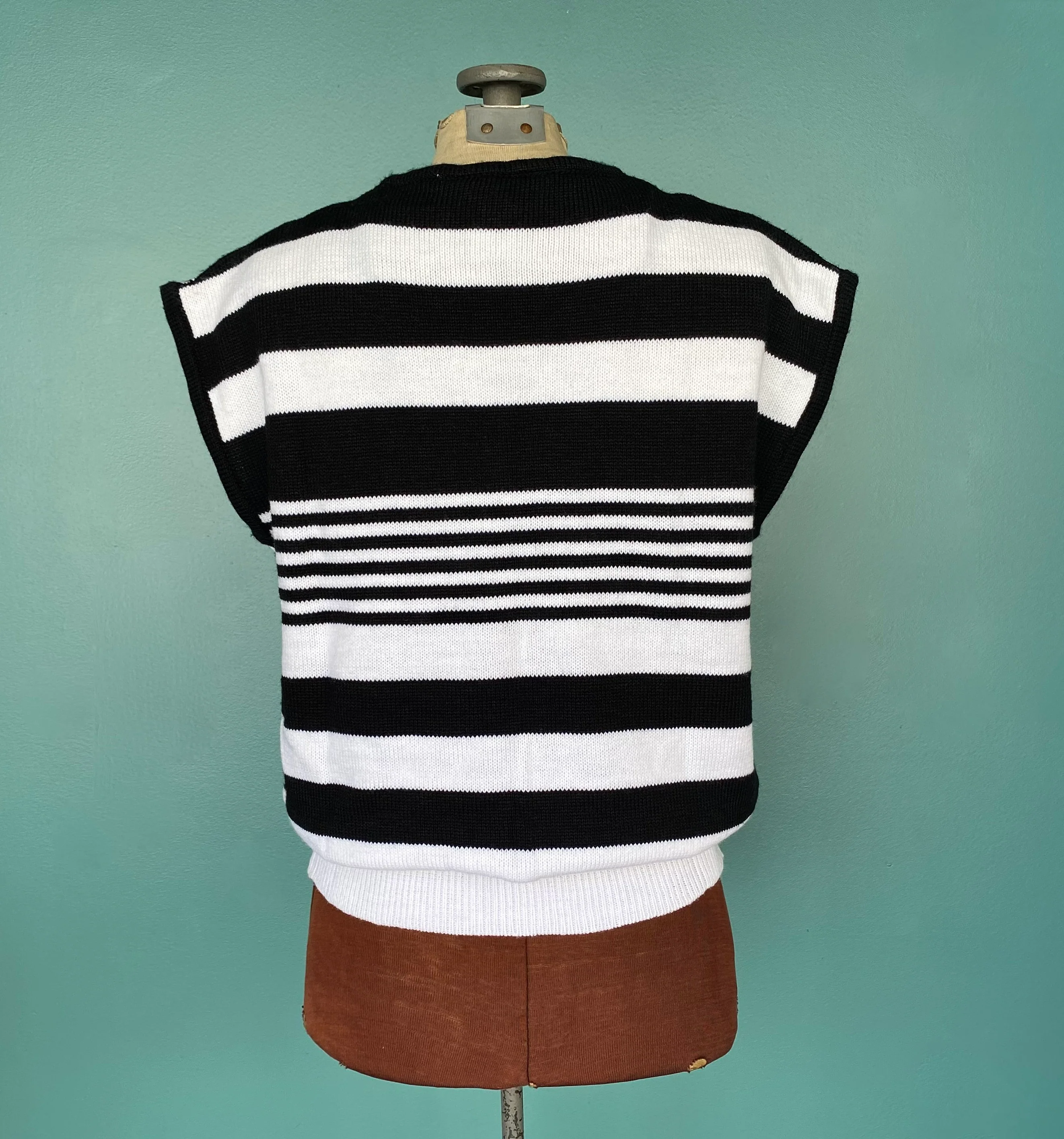 80s Striped Knit Sleeveless Top 80s Knit Sweater Vest By Lilly of California / Hand Loomed In Usa - Image 7
