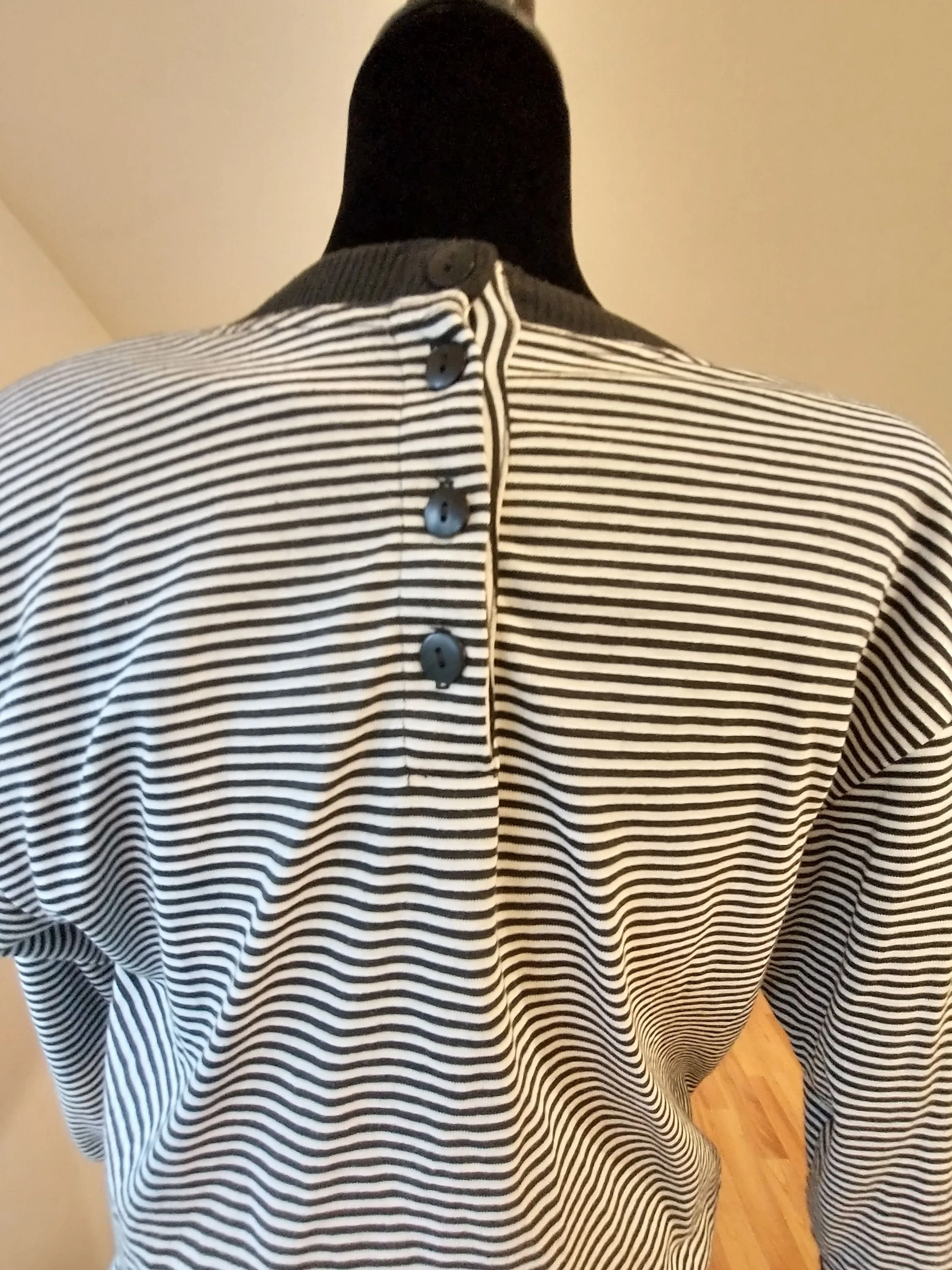 80s T-Shirt Dress Crew Collar Minimalist Black and White Striped Dress Cotton Poly Made In Usa by Alison J - Image 6