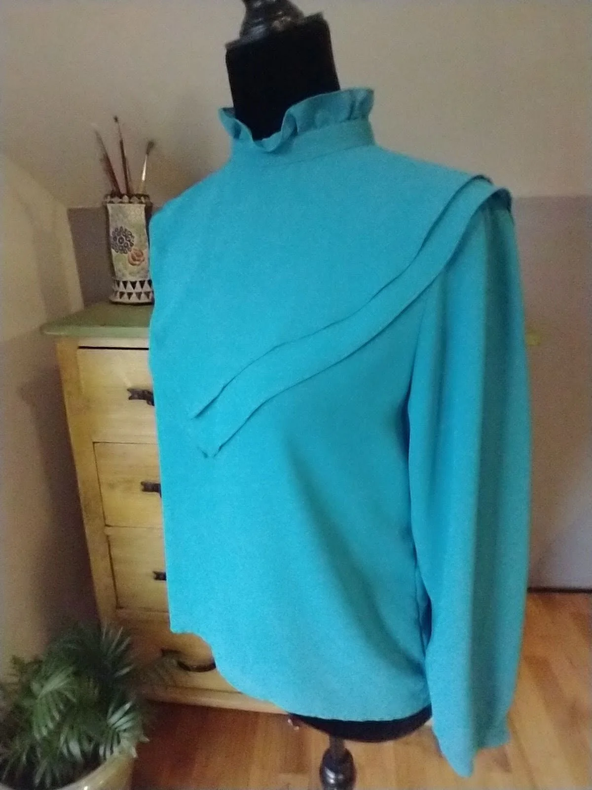 80s Teal Blue Stunning High Ruffle Neck Blouse Cape Collar Buttons Up Back Lightweight Polyester Princess Di Blouse by Eber San Francisco - Image 10