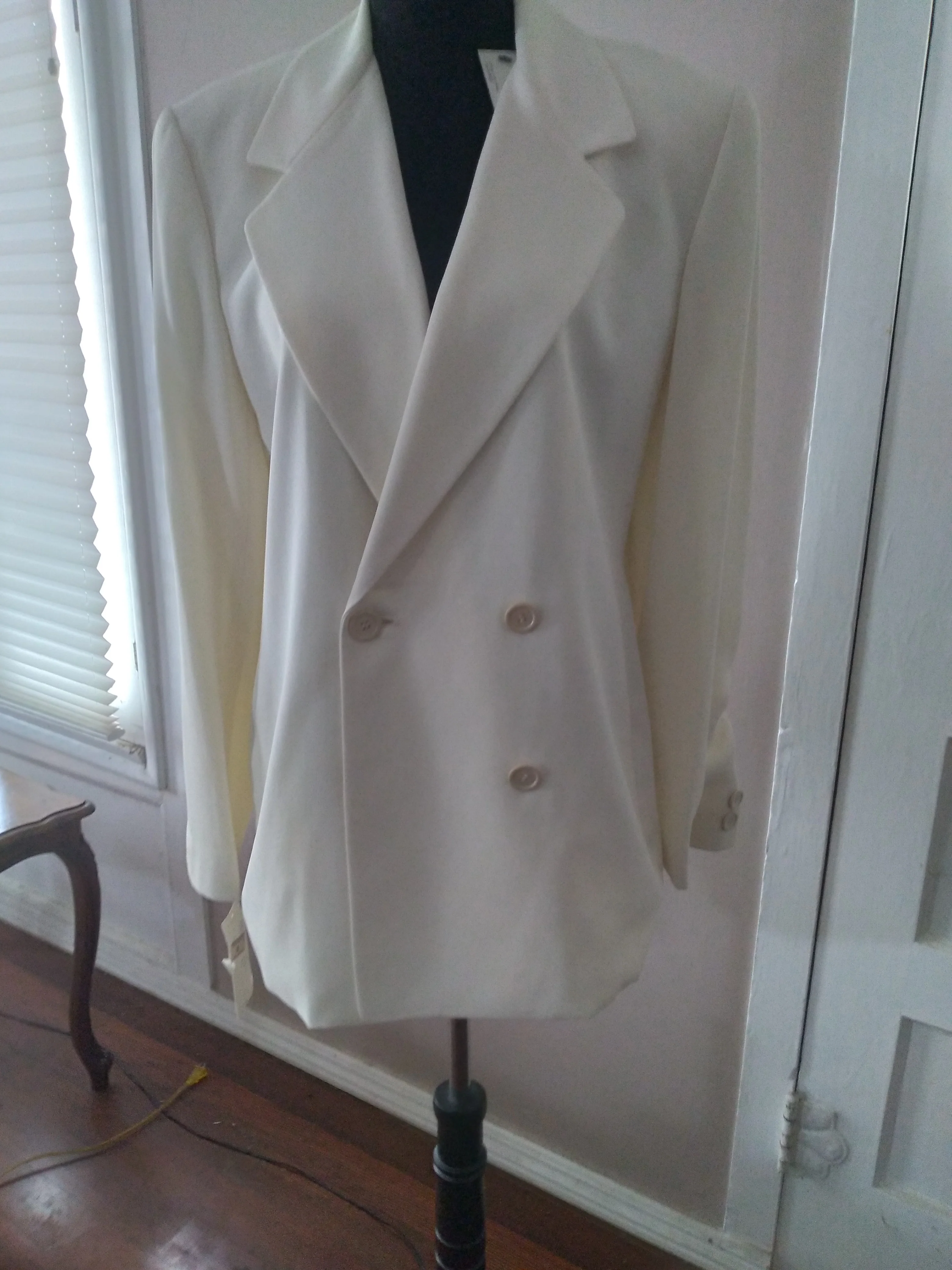 80s Three-button Blazer By Ellen Tracy - Image 3