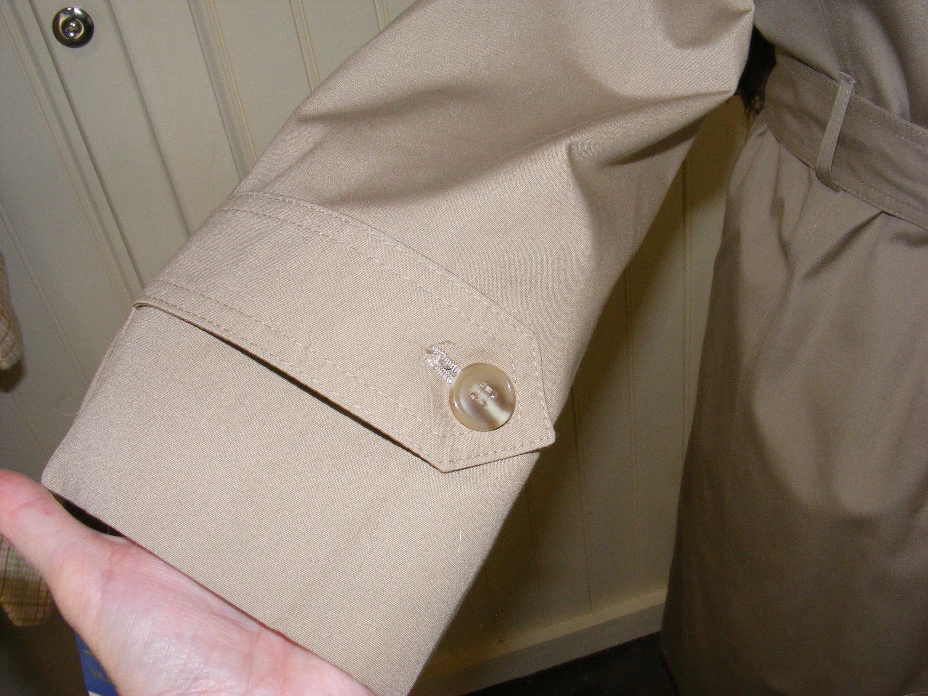 80s Trench Coat Deadstock Beige With Wool Scarf Belted By Misty Harbor - Image 14