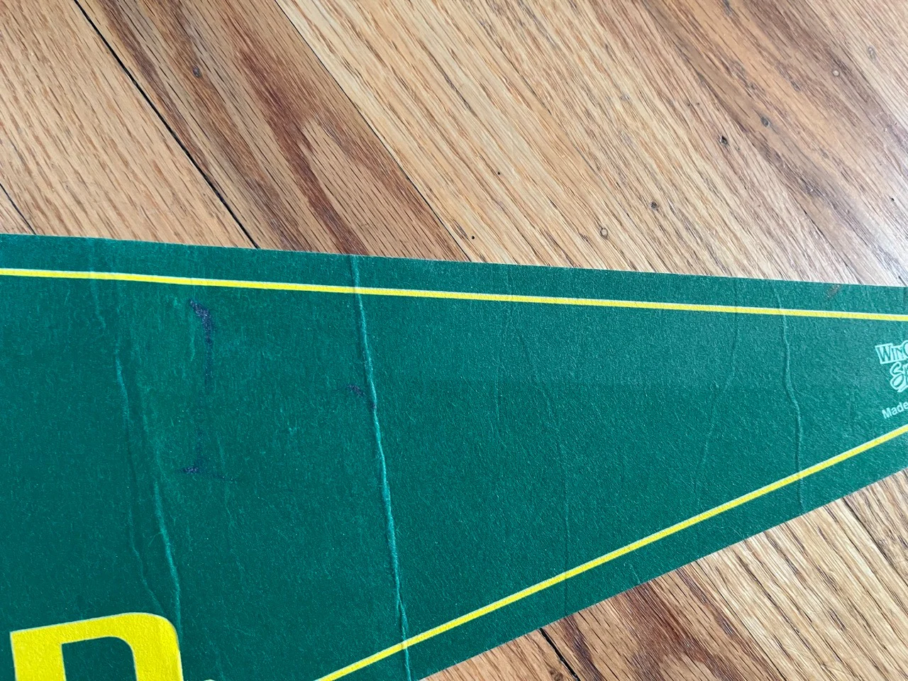 80s University Of Oregon Ducks Sports Felt Pennant - Image 3