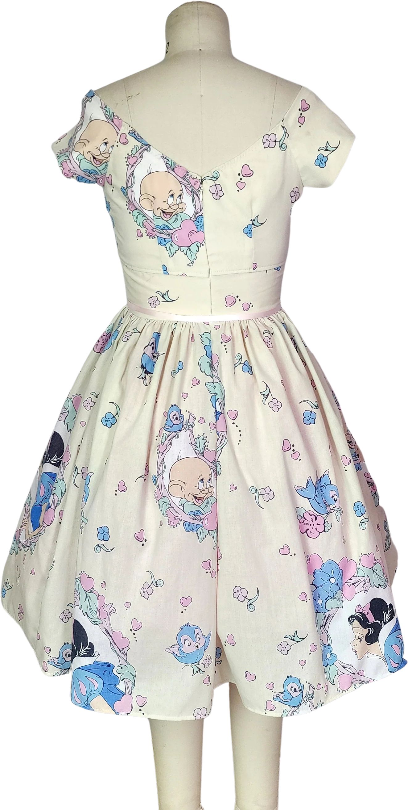 80s Upcycled 80s Snow White Print Pinup Dress - Image 2