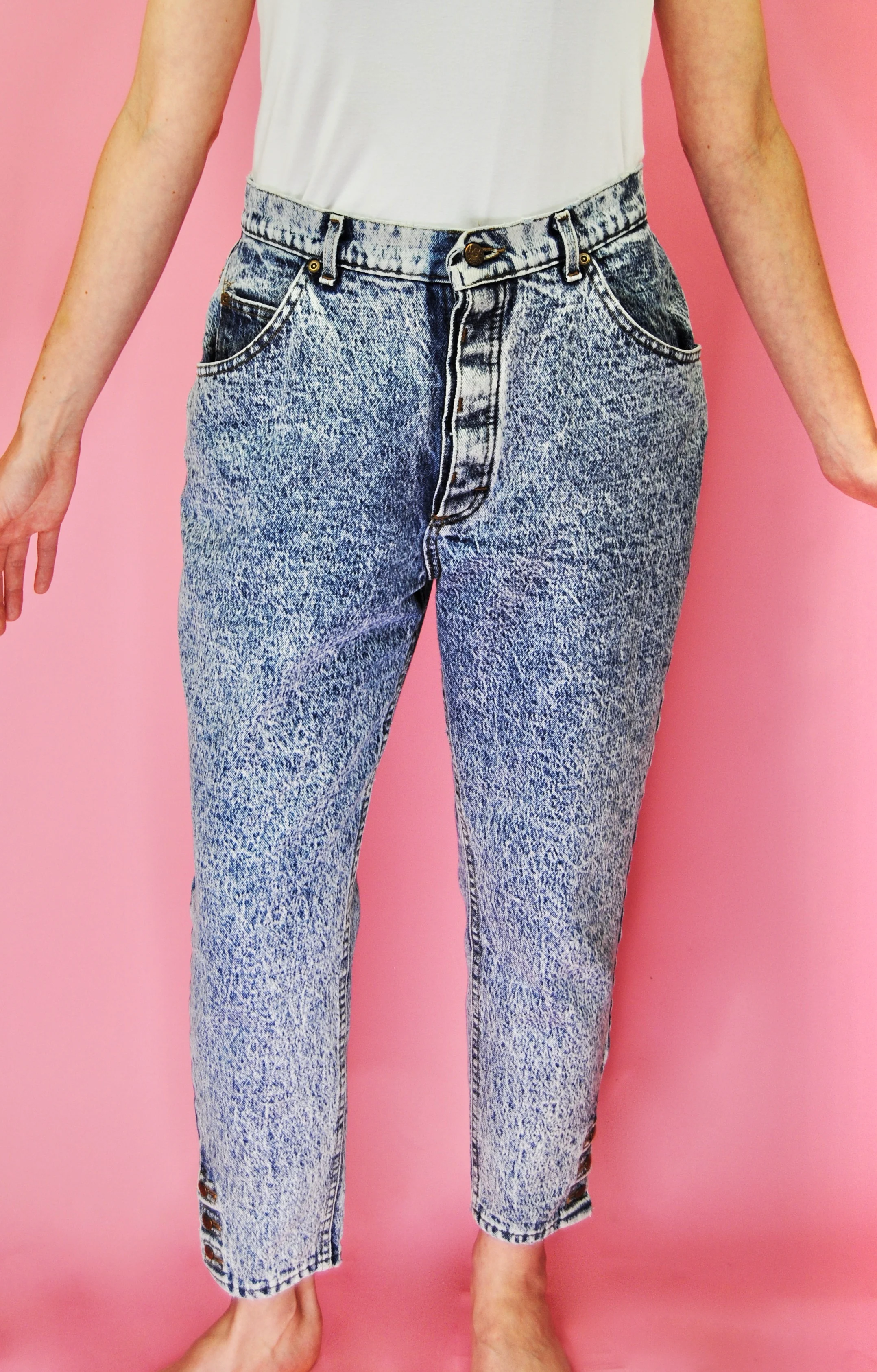80s Vintage Acid Wash Jeans By Lee - Image 9
