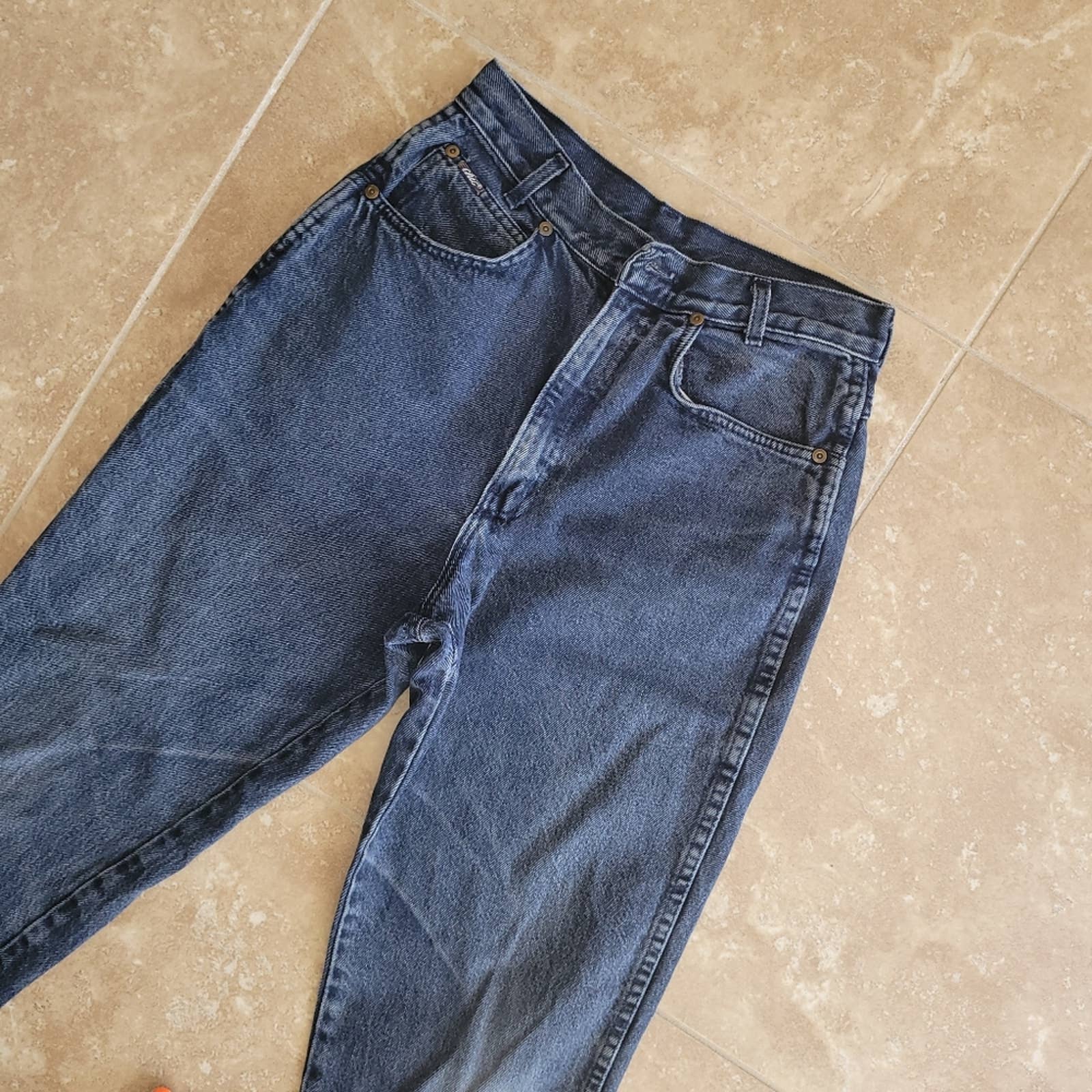 80s Vintage Dark Wash High Waist Mom Jeans - Sz. Xs by Chic - Image 6