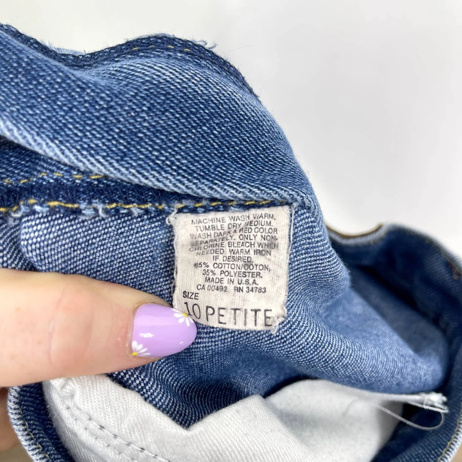 80s Vintage Denim High Waisted Cutoff Blue Jean Shorts by Lee - Image 3
