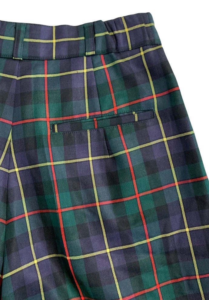 80s Vintage Golfino Donna Green Tartan Plaid High Waisted Wool Bermuda Shorts by  Golfino Donna - Image 5