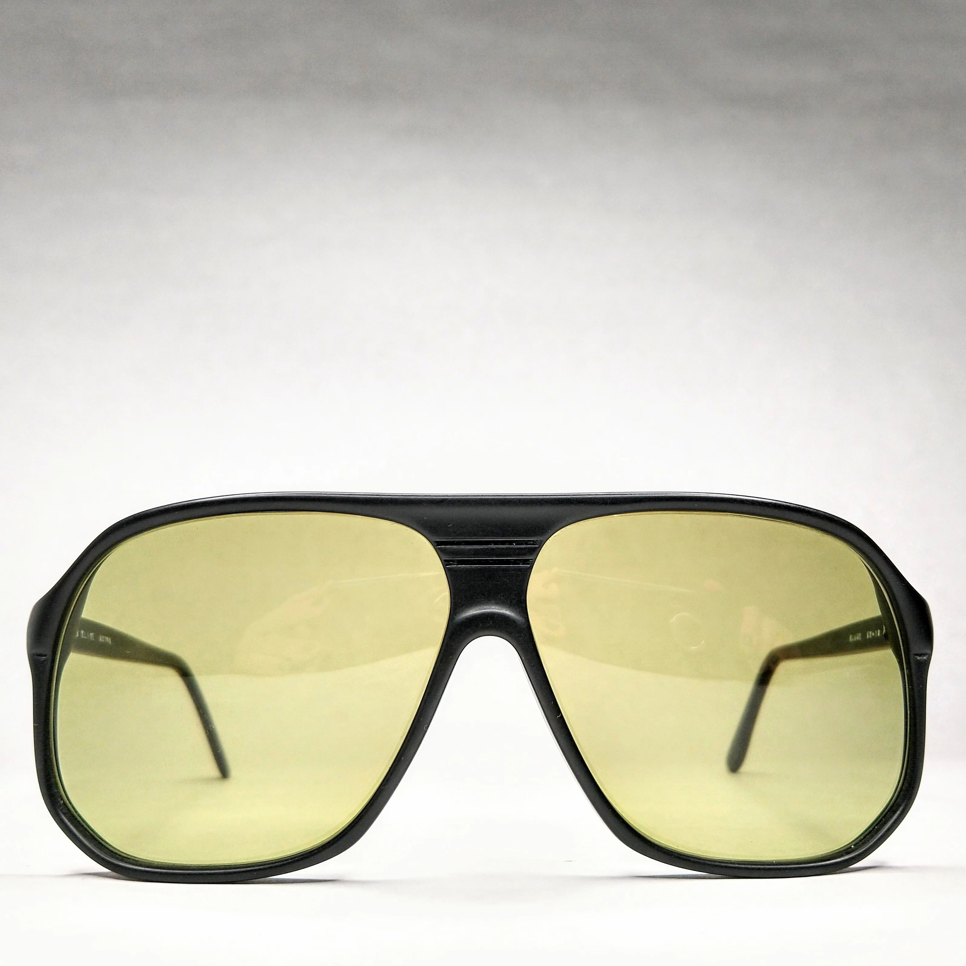 80s Vintage Matte Black Aviator Navigator Sunglasses - Image 5