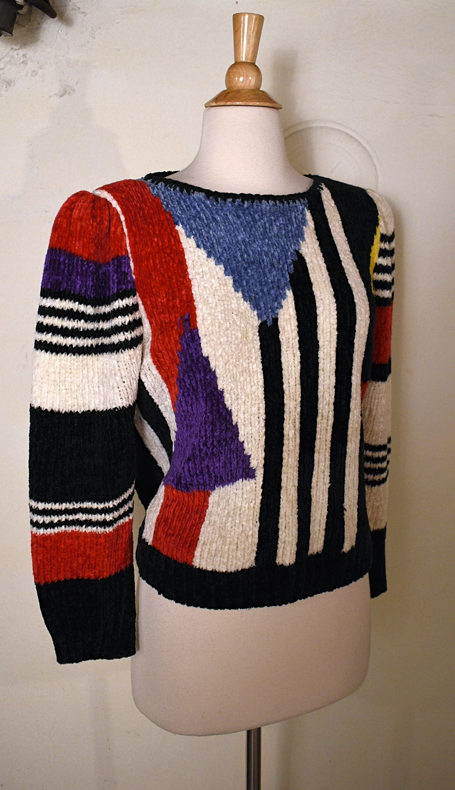 80s Vintage New Wave Puff Sleeve Chenille Sweater By Bonnie & Bill - Image 5