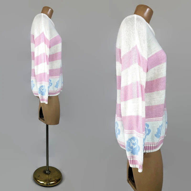 80s Vintage Pastel Blue Roses And Pink Striped Sweater - Image 8
