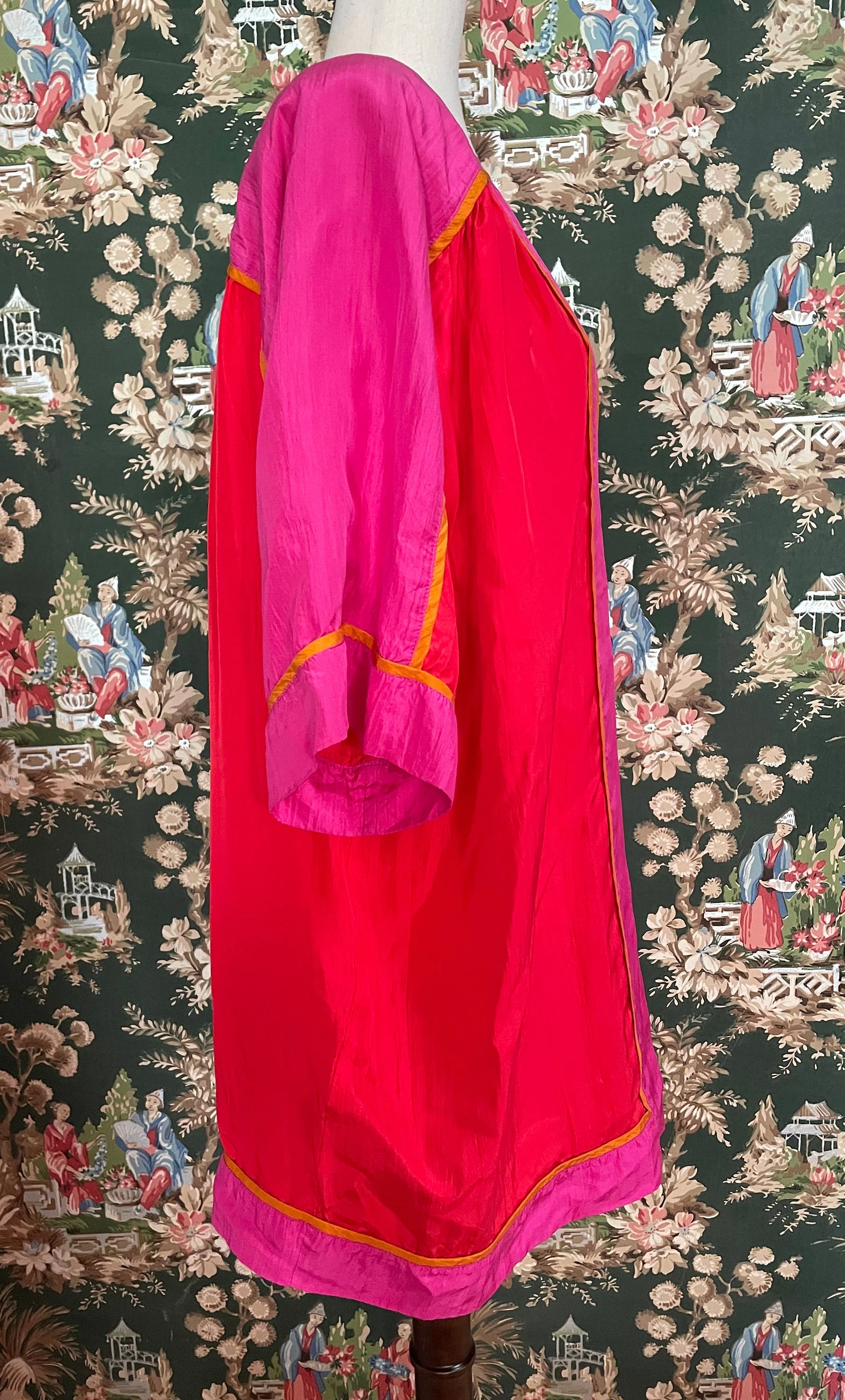 80s Vintage Silk Open Front Robe by  Saks Fifth Avenue - Image 7
